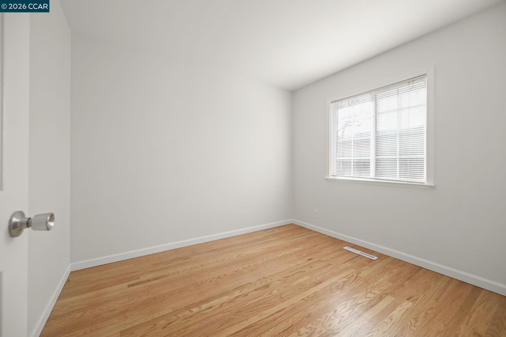 Detail Gallery Image 15 of 24 For 5549 Alabama Dr, Concord,  CA 94521 - 3 Beds | 2 Baths