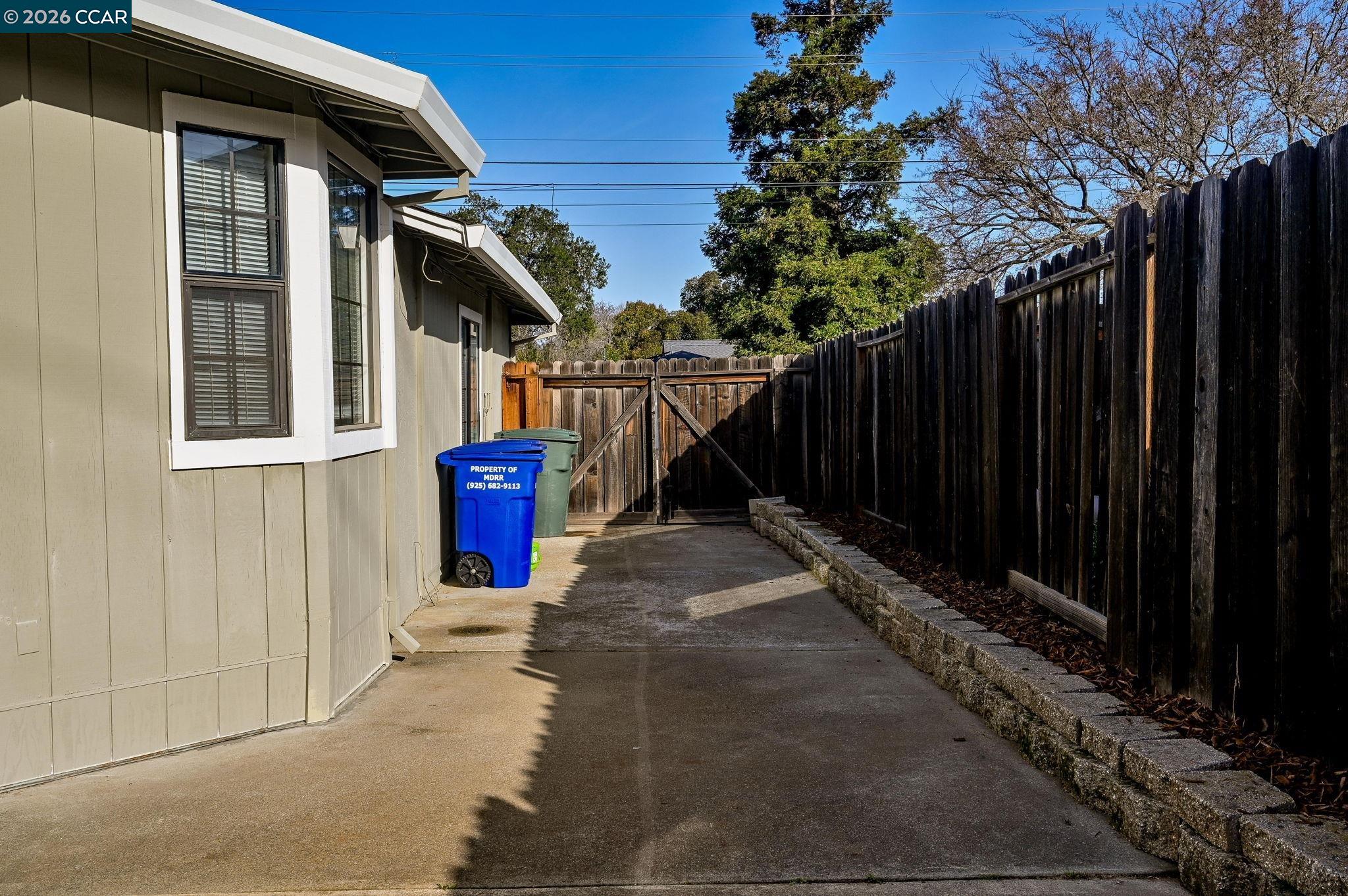 Detail Gallery Image 23 of 24 For 5549 Alabama Dr, Concord,  CA 94521 - 3 Beds | 2 Baths