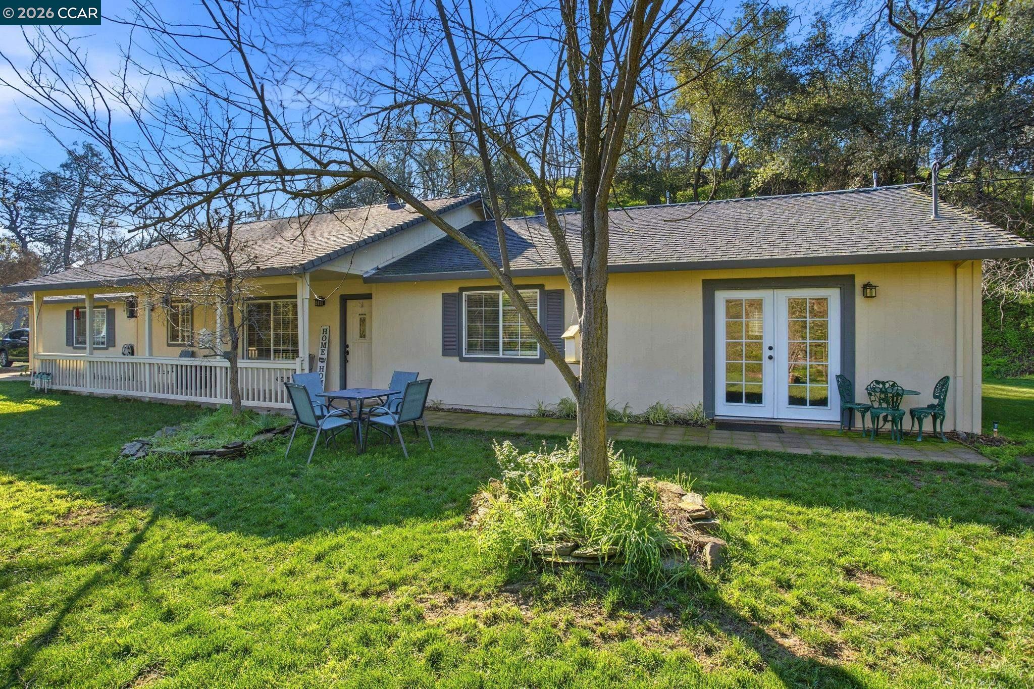 Front Image Thumbnail for CC41122169