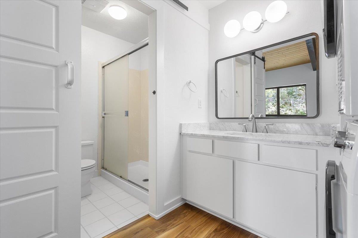 Detail Gallery Image 11 of 23 For 19100 Crest Ave #100,  Castro Valley,  CA 94546 - 2 Beds | 2 Baths