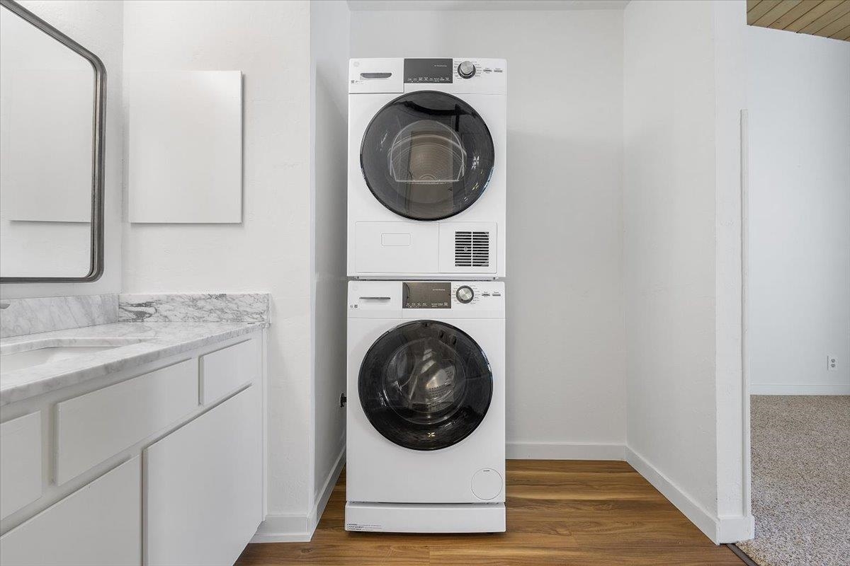 Detail Gallery Image 21 of 23 For 19100 Crest Ave #100,  Castro Valley,  CA 94546 - 2 Beds | 2 Baths