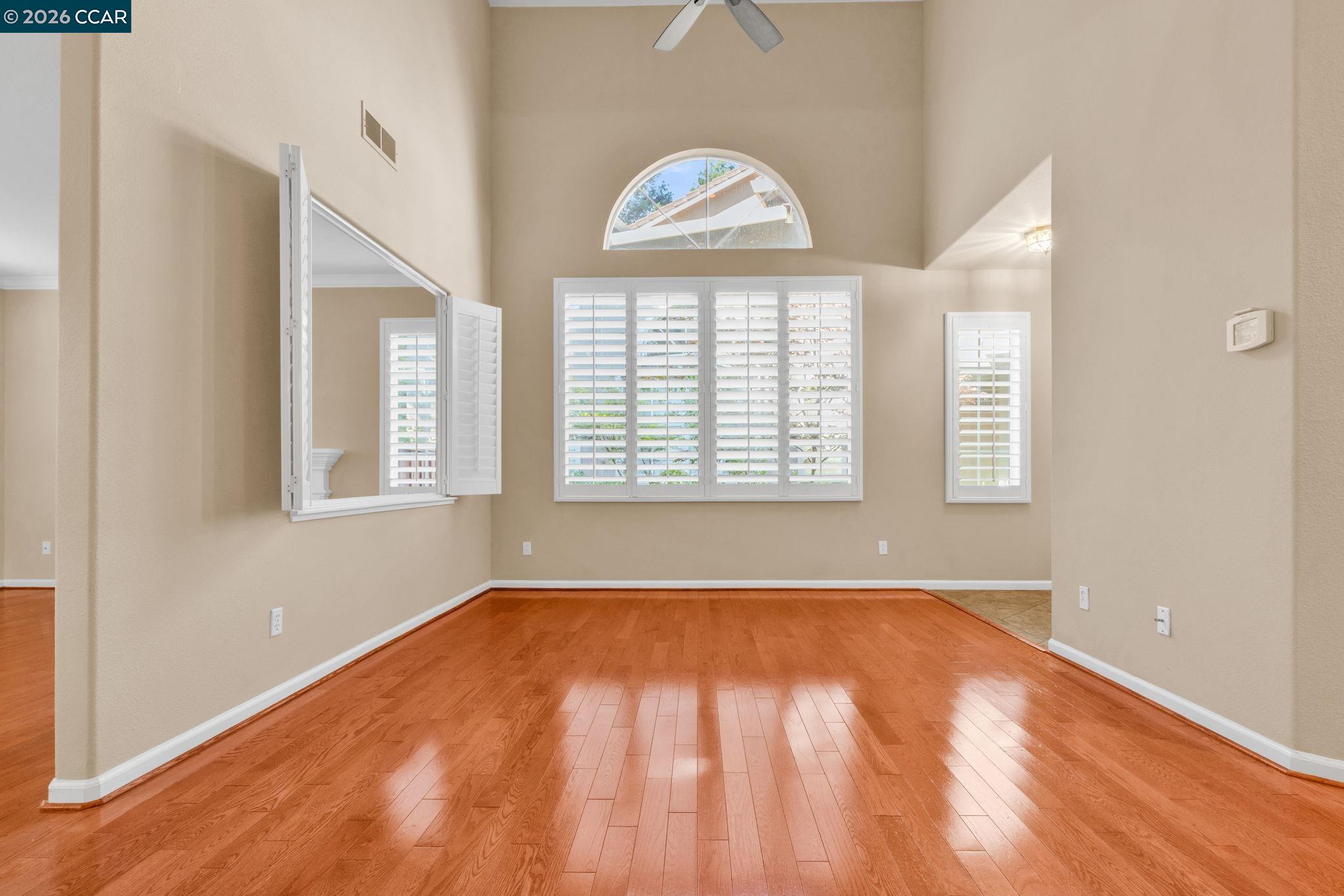 Photo #7: 41122176 Listing: Photo #7