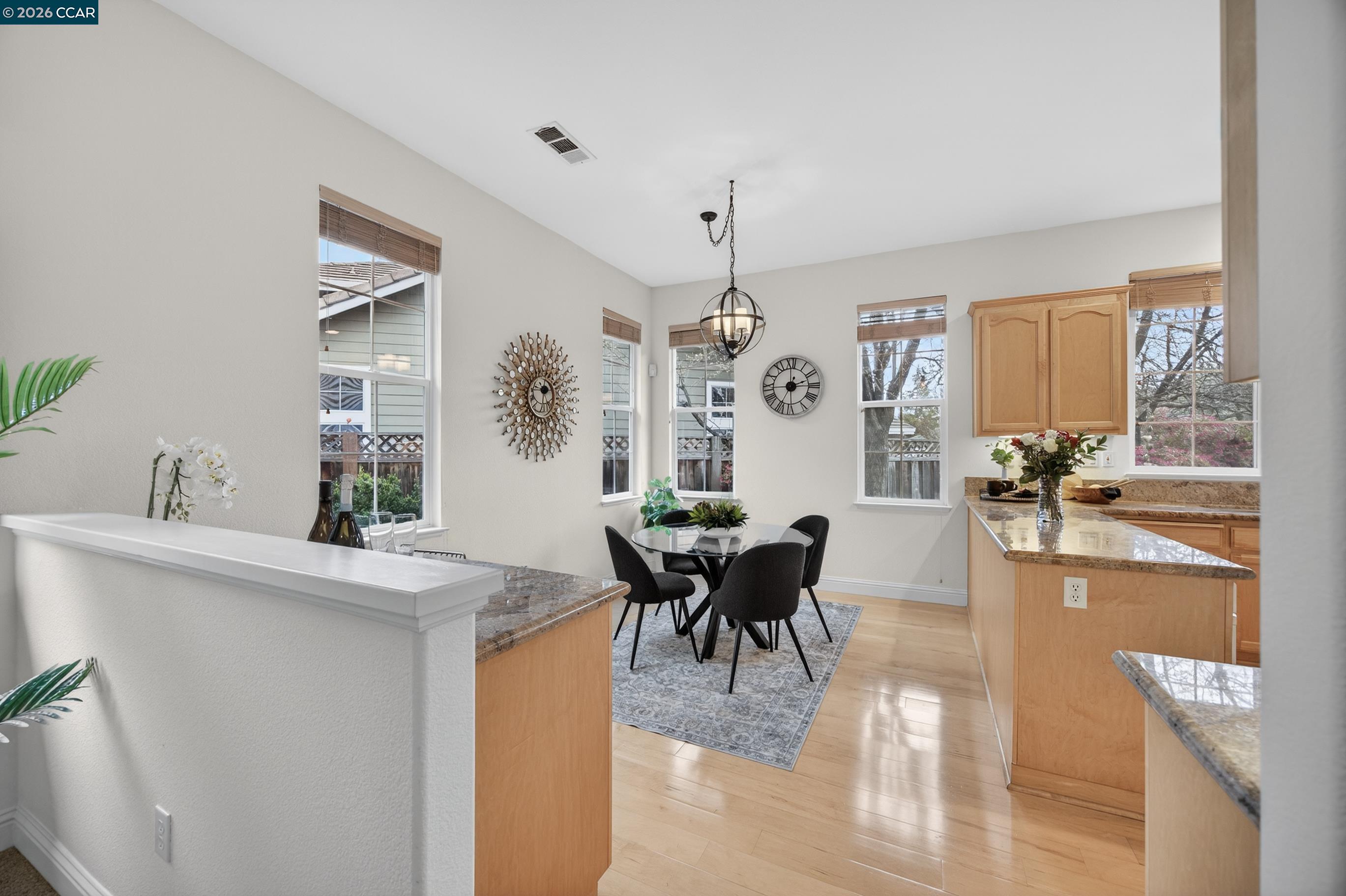 Detail Gallery Image 17 of 46 For 116 Mcmahon Ct, Martinez,  CA 94553 - 4 Beds | 3 Baths