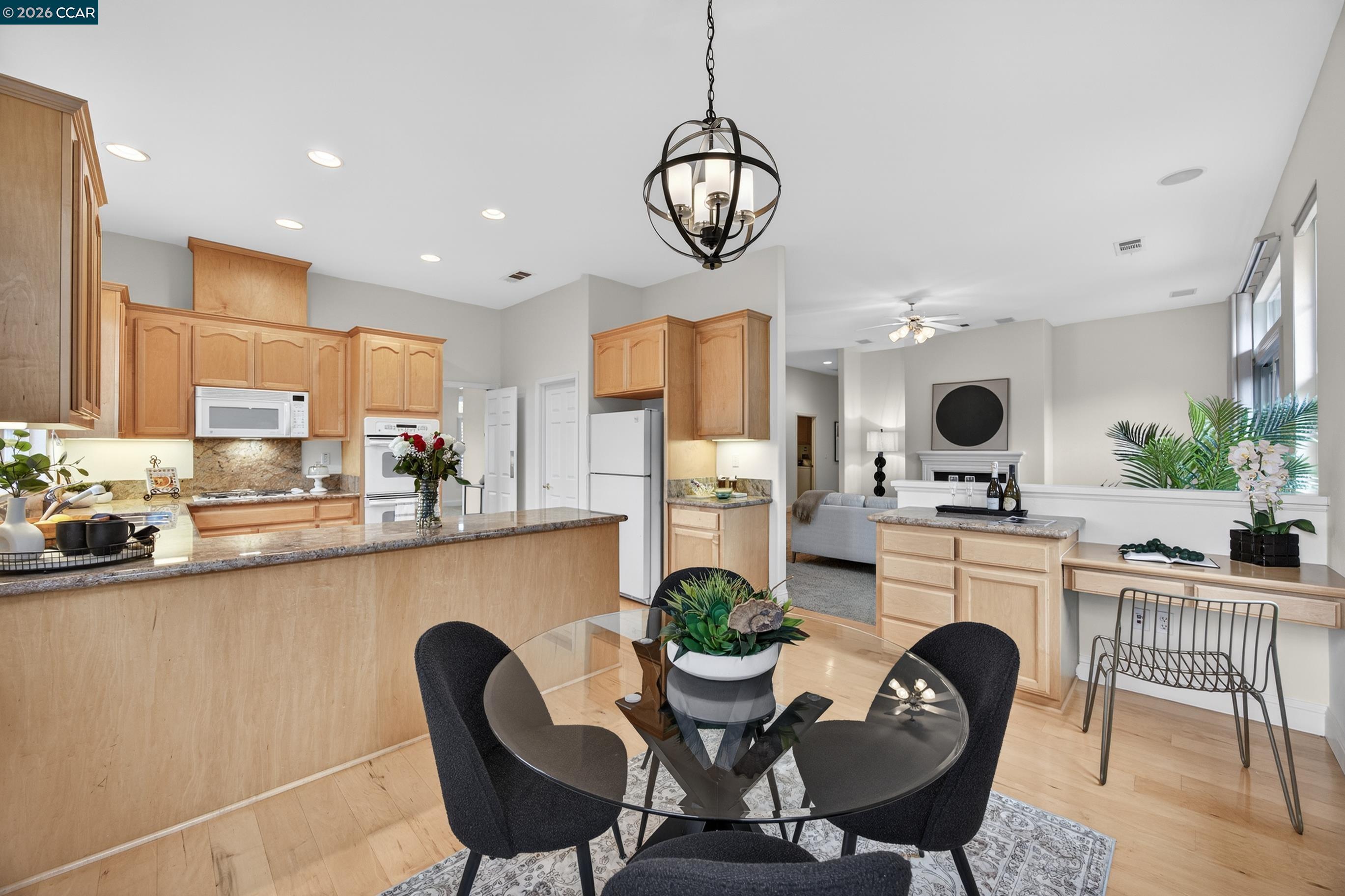 Detail Gallery Image 19 of 46 For 116 Mcmahon Ct, Martinez,  CA 94553 - 4 Beds | 3 Baths