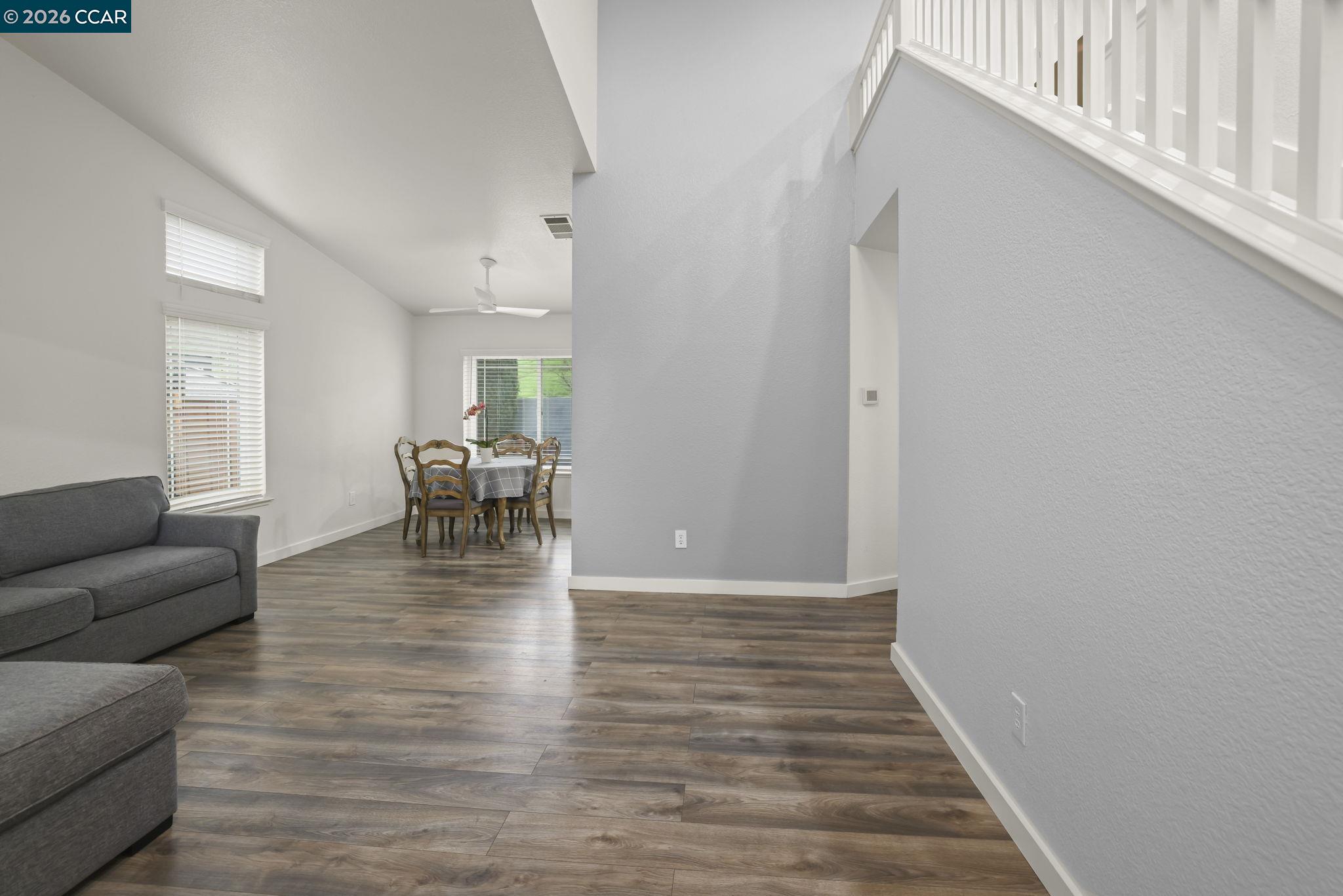 Detail Gallery Image 5 of 26 For 469 Powell Dr, Bay Point,  CA 94565 - 3 Beds | 2/1 Baths