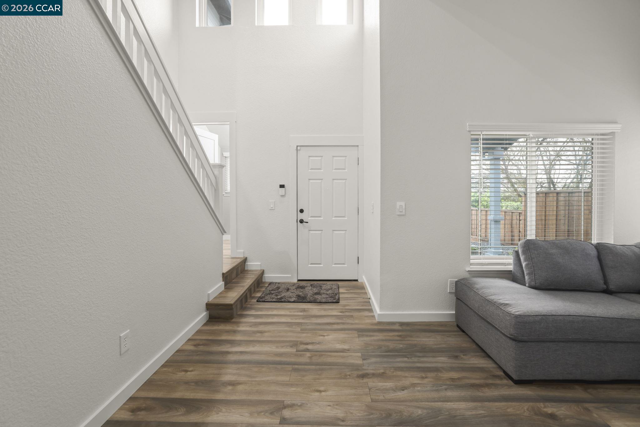 Detail Gallery Image 6 of 26 For 469 Powell Dr, Bay Point,  CA 94565 - 3 Beds | 2/1 Baths