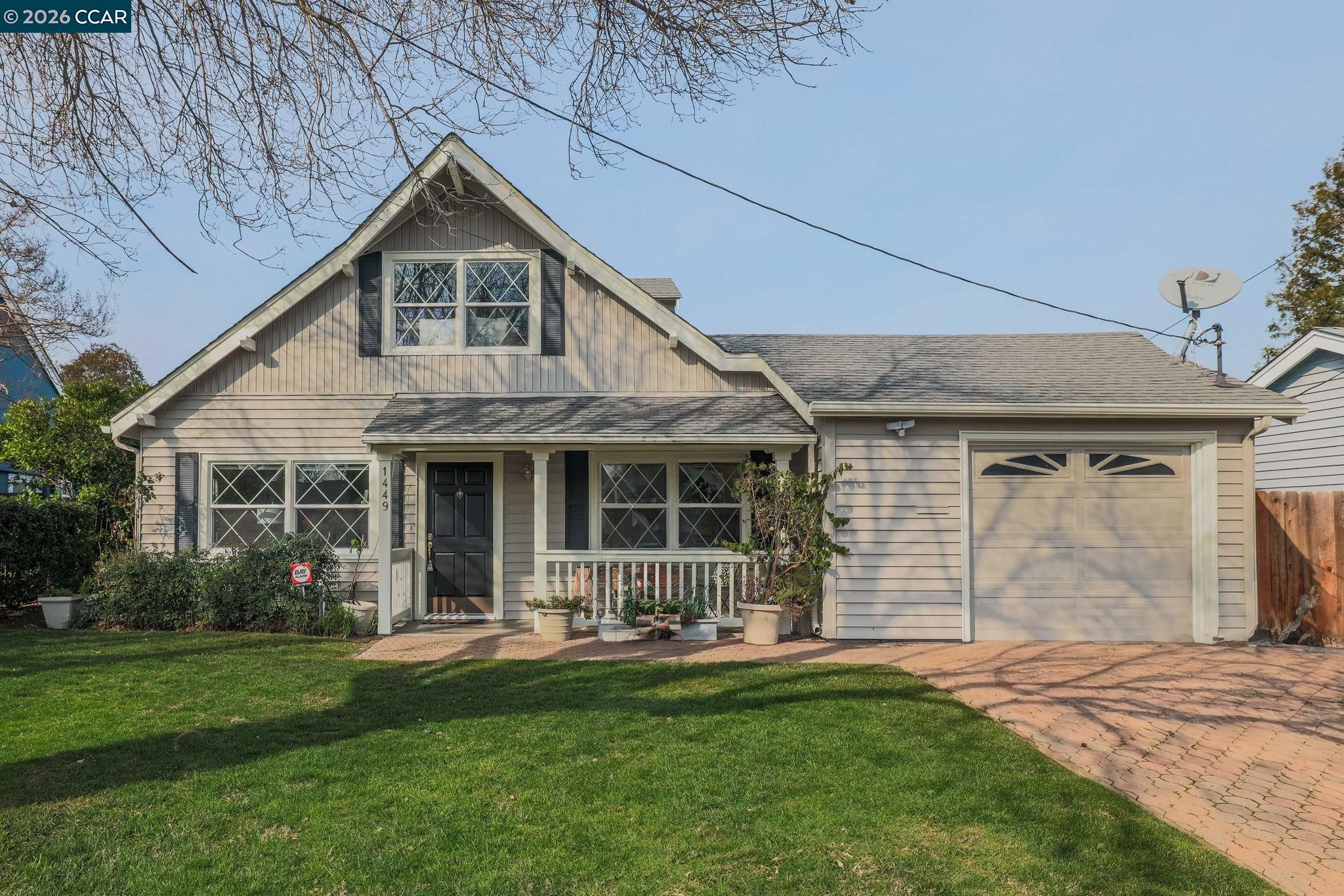 Front Image Thumbnail for CC41122184