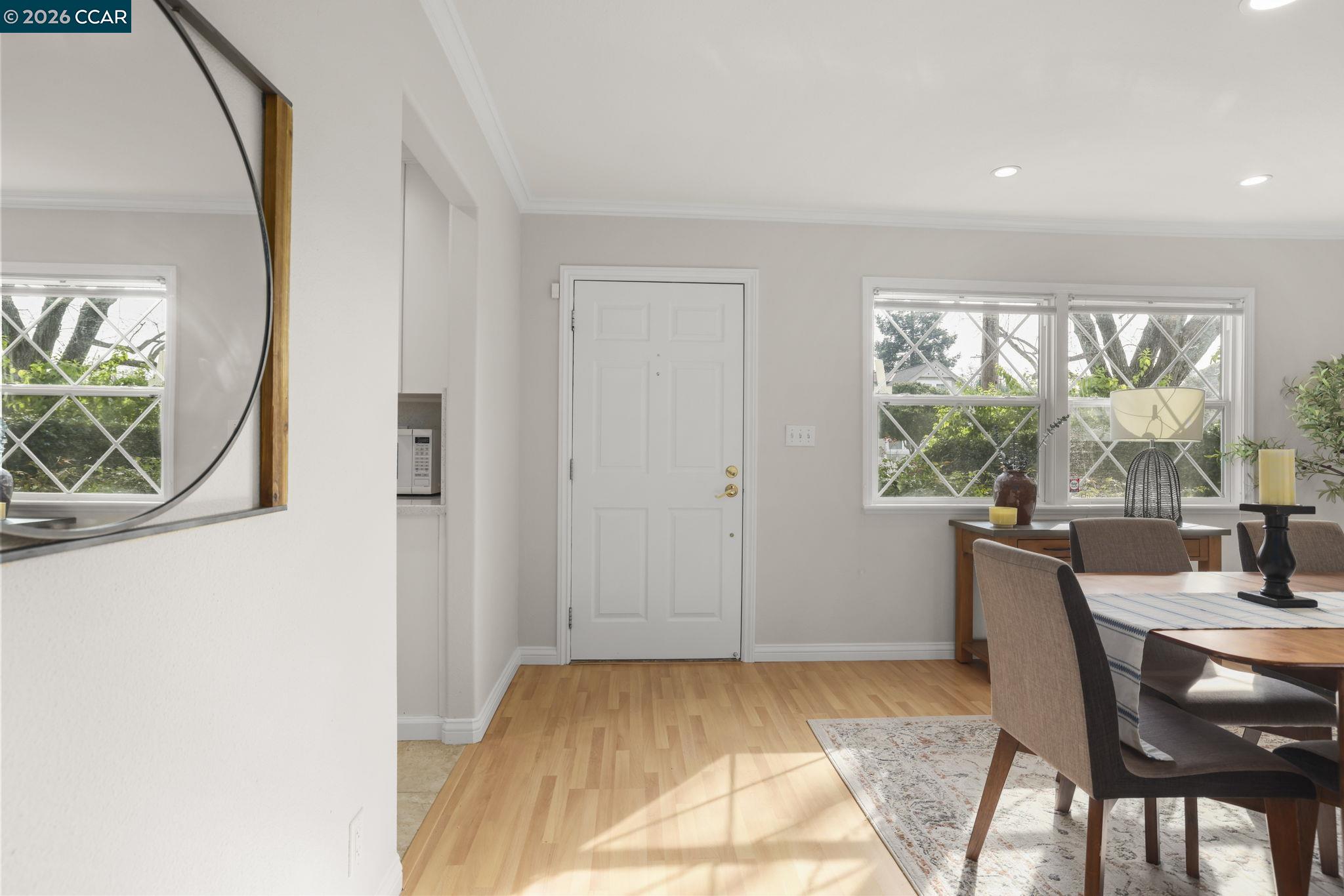 Detail Gallery Image 5 of 30 For 1449 Cape Cod Way, Concord,  CA 94521 - 3 Beds | 2 Baths