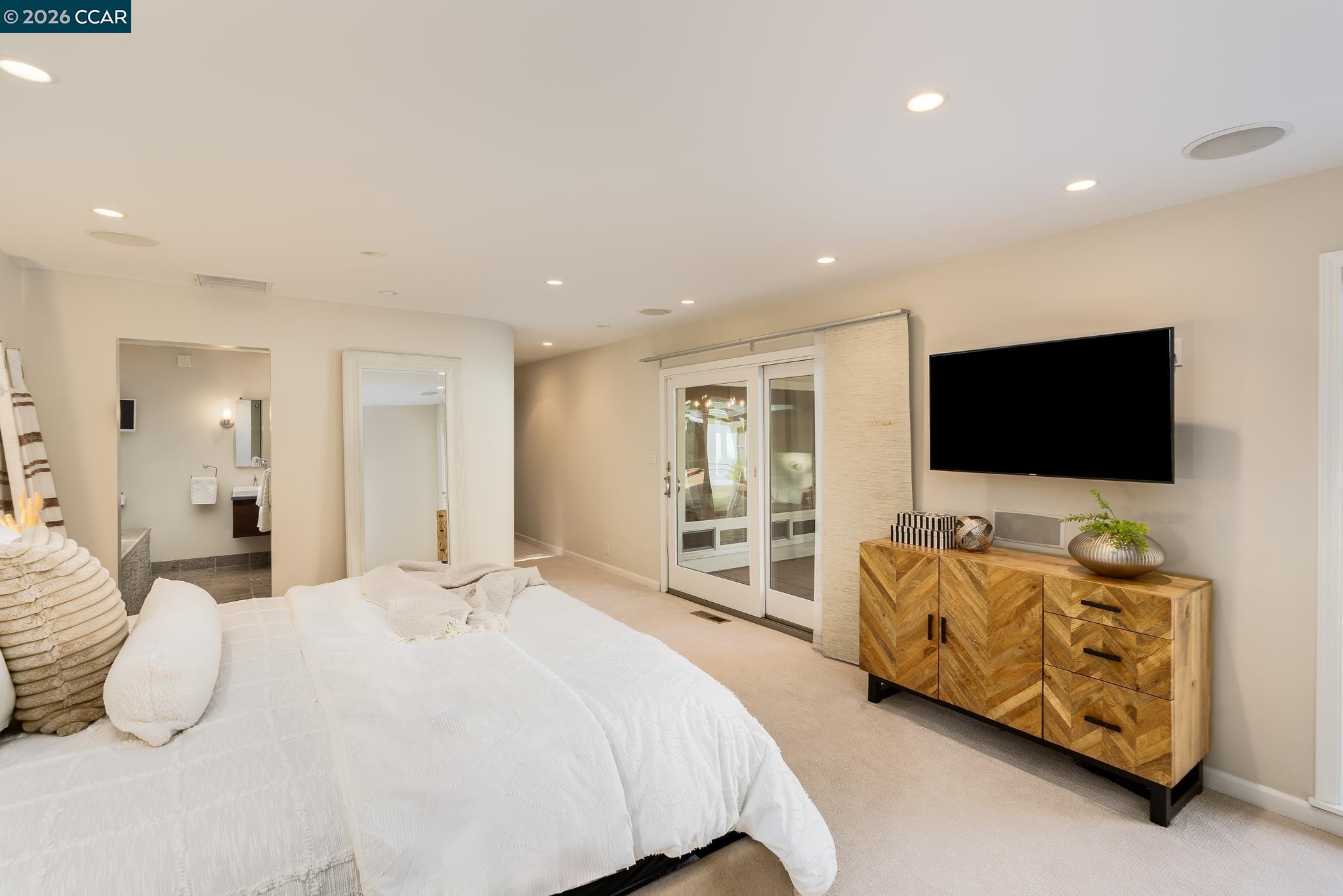 Detail Gallery Image 20 of 57 For 2002 Diablo Rd, Danville,  CA 94506 - 6 Beds | 4/1 Baths