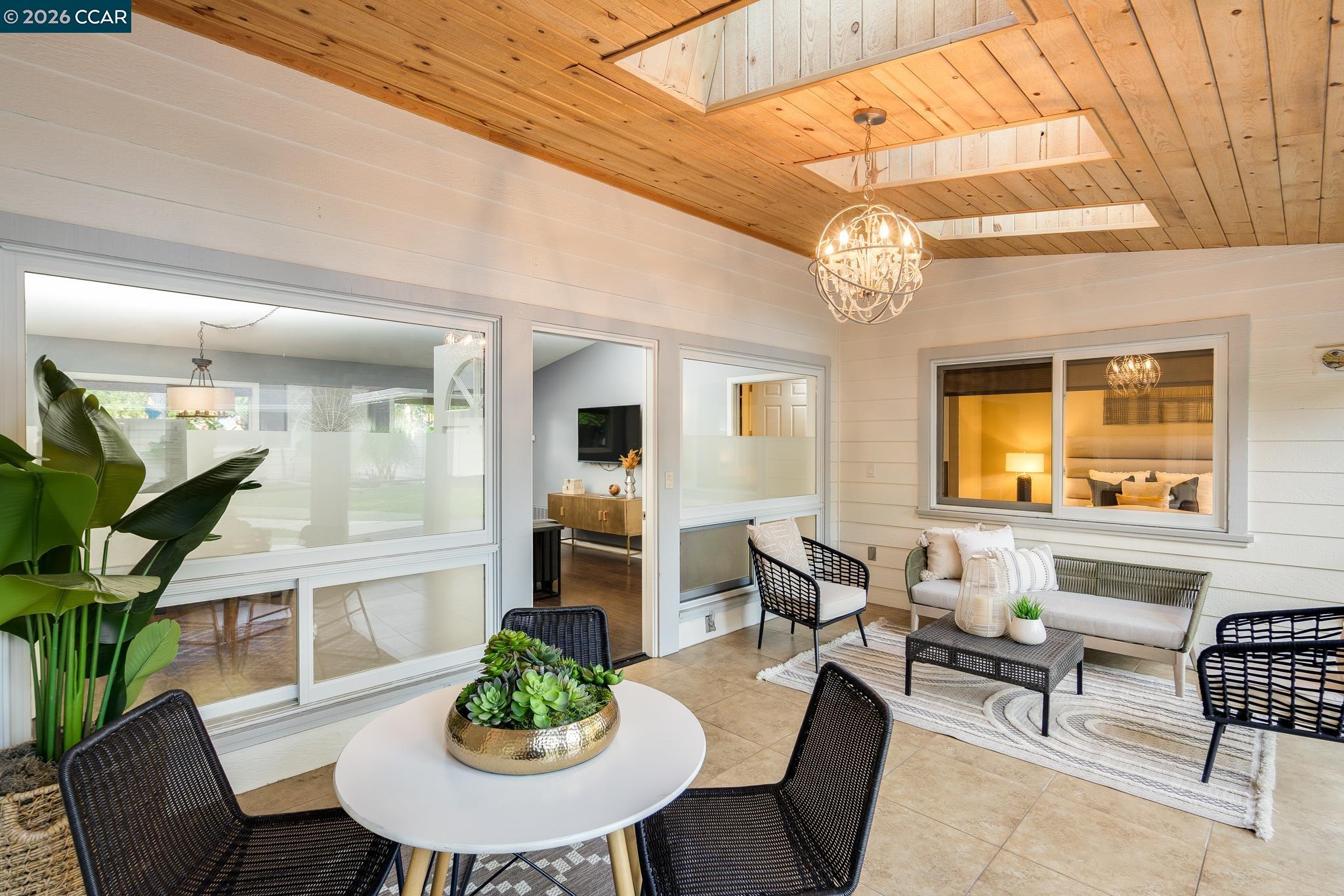 Detail Gallery Image 37 of 57 For 2002 Diablo Rd, Danville,  CA 94506 - 6 Beds | 4/1 Baths