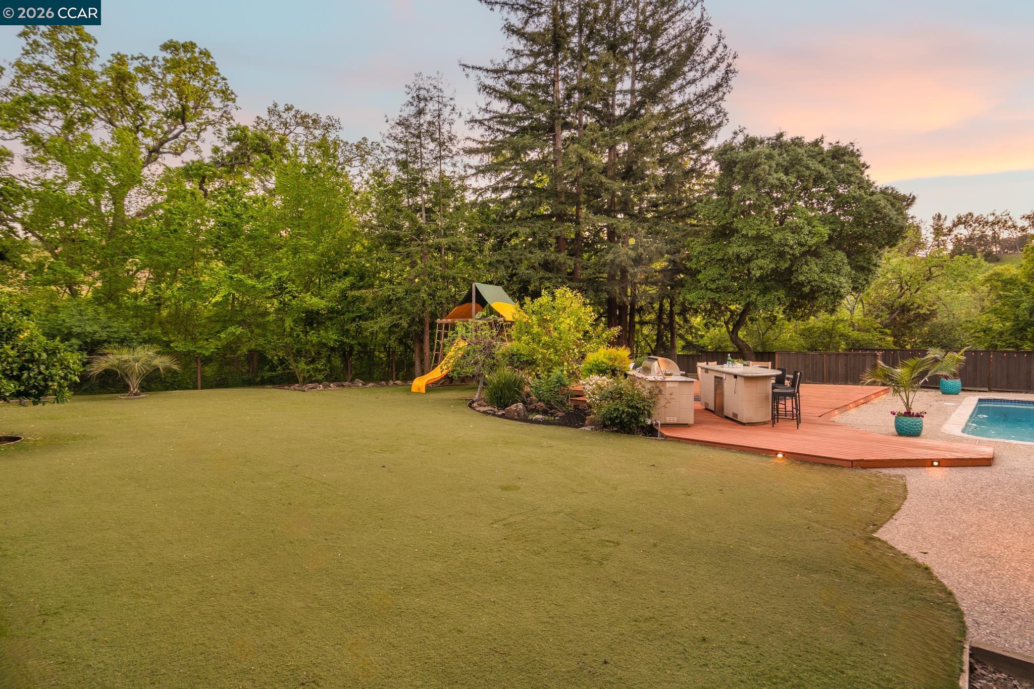 Detail Gallery Image 52 of 57 For 2002 Diablo Rd, Danville,  CA 94506 - 6 Beds | 4/1 Baths