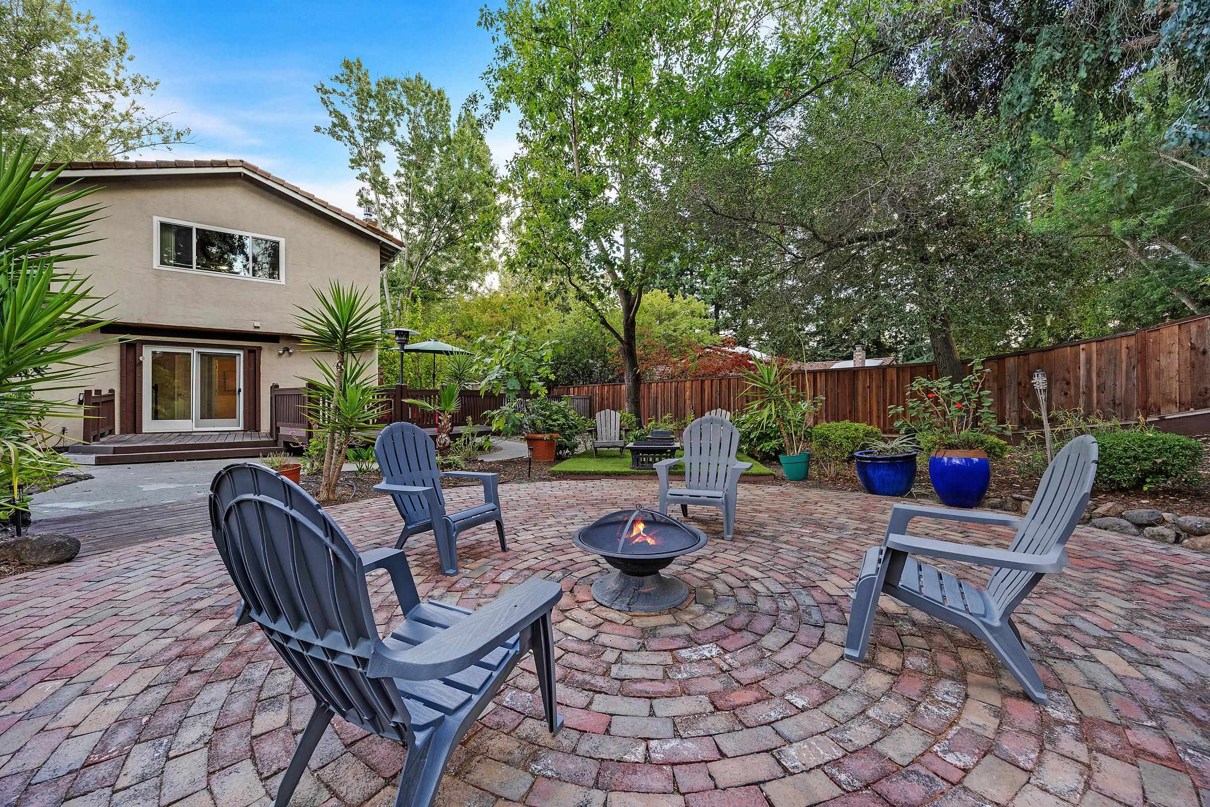 Detail Gallery Image 23 of 47 For 2240 Tahiti Drive, San Ramon,  CA 94582 - 4 Beds | 2/1 Baths