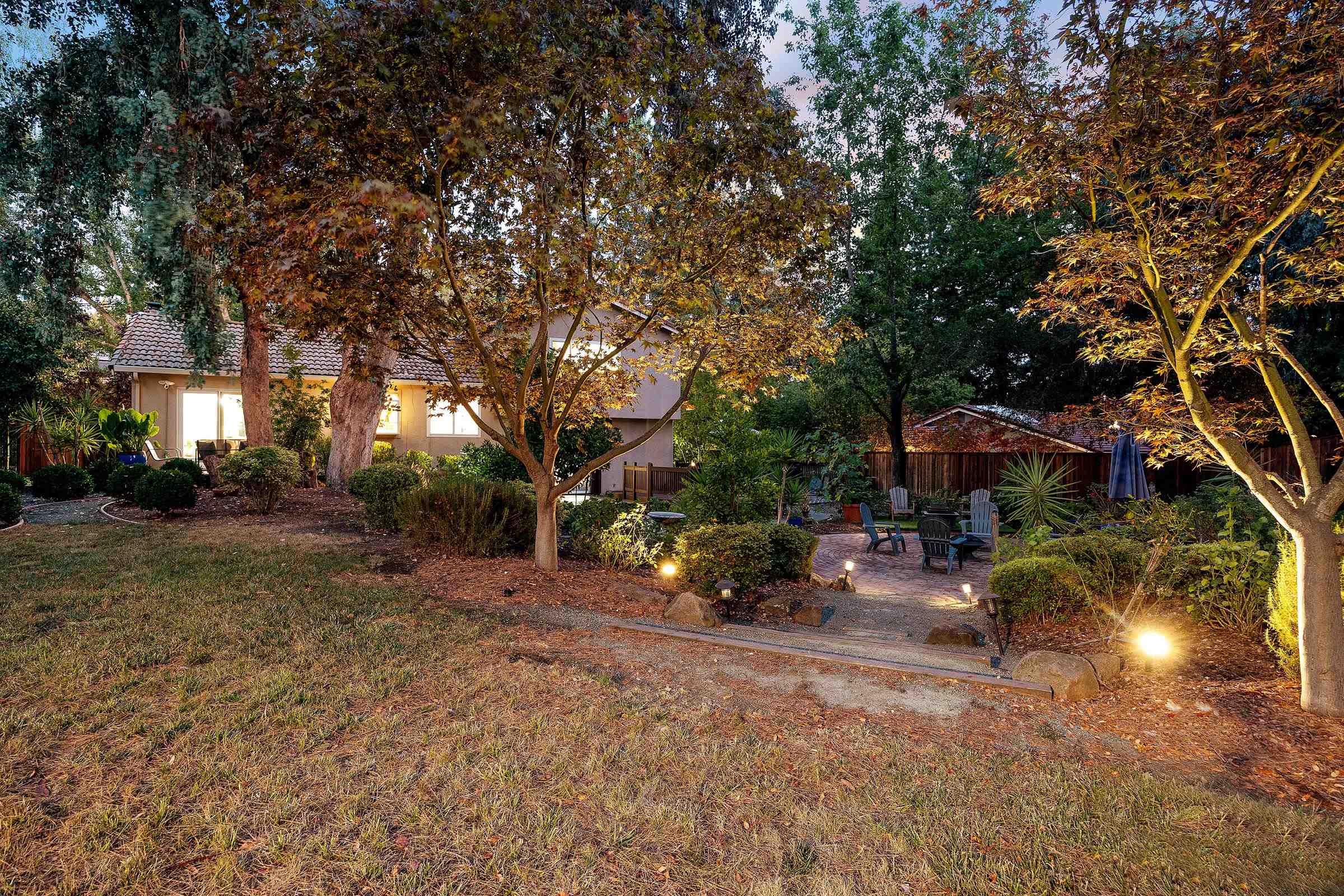 Detail Gallery Image 34 of 47 For 2240 Tahiti Drive, San Ramon,  CA 94582 - 4 Beds | 2/1 Baths