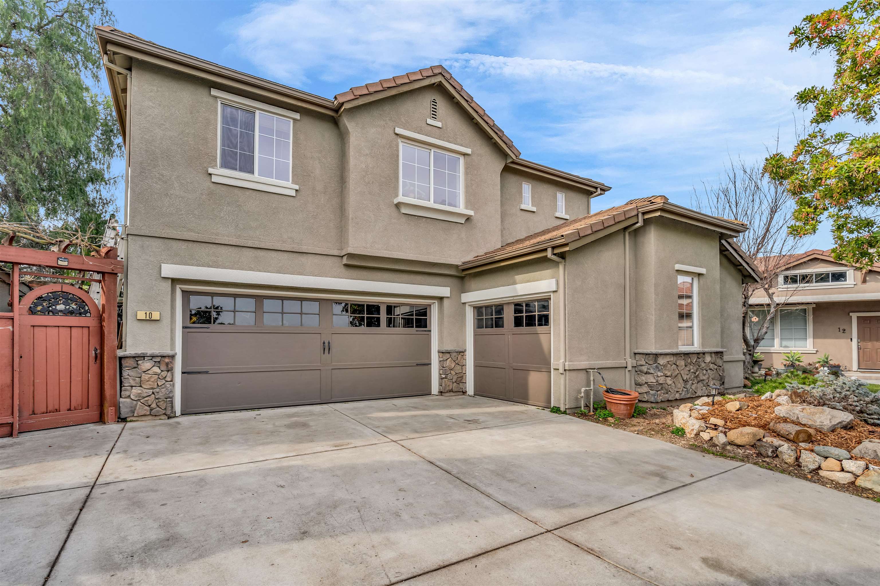 Detail Gallery Image 3 of 60 For 10 Kali Ct, Oakley,  CA 94561 - 5 Beds | 3 Baths