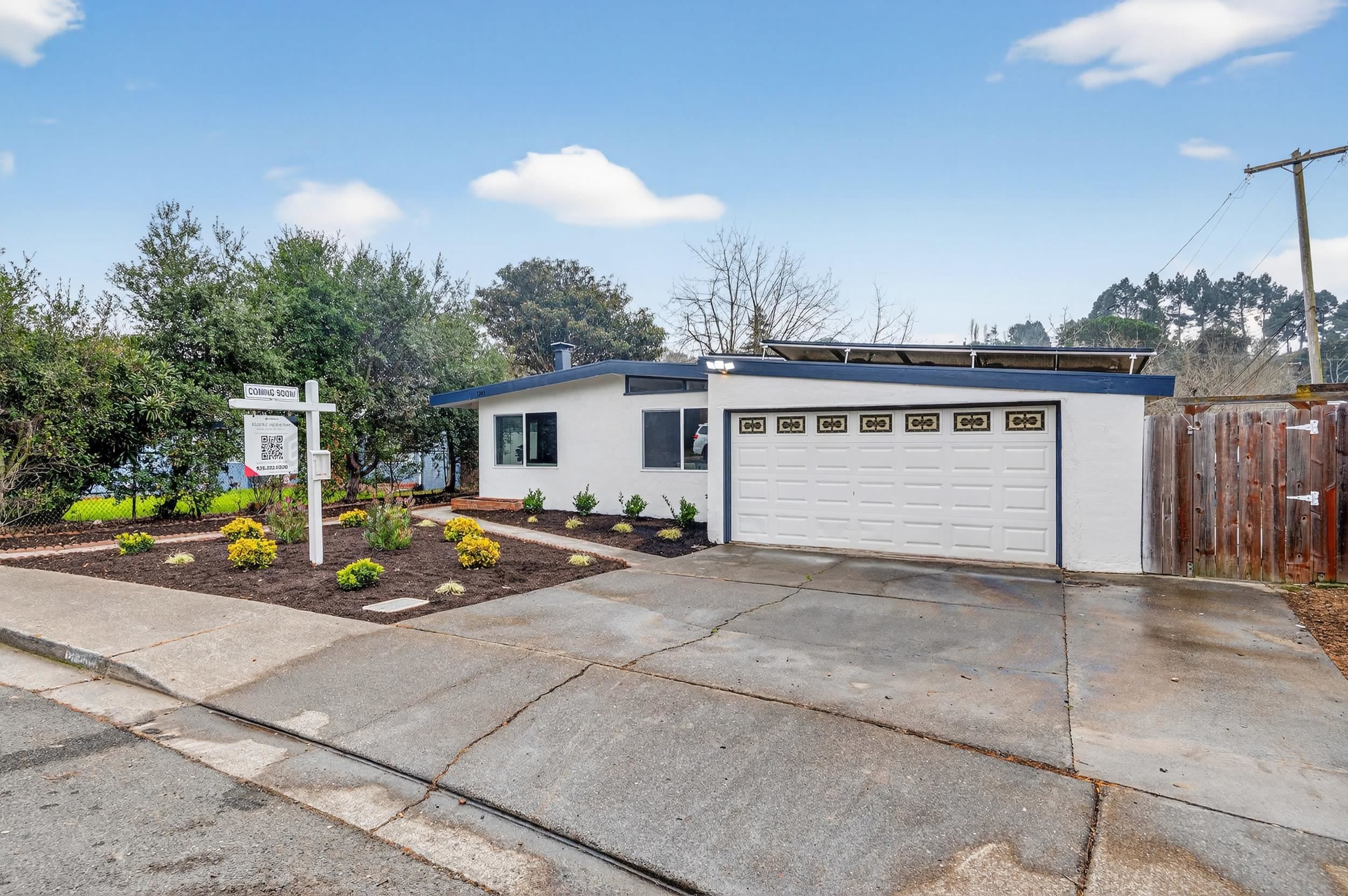 Detail Gallery Image 2 of 11 For 1241 Coronel Ave, Vallejo,  CA 94591 - 3 Beds | 2 Baths