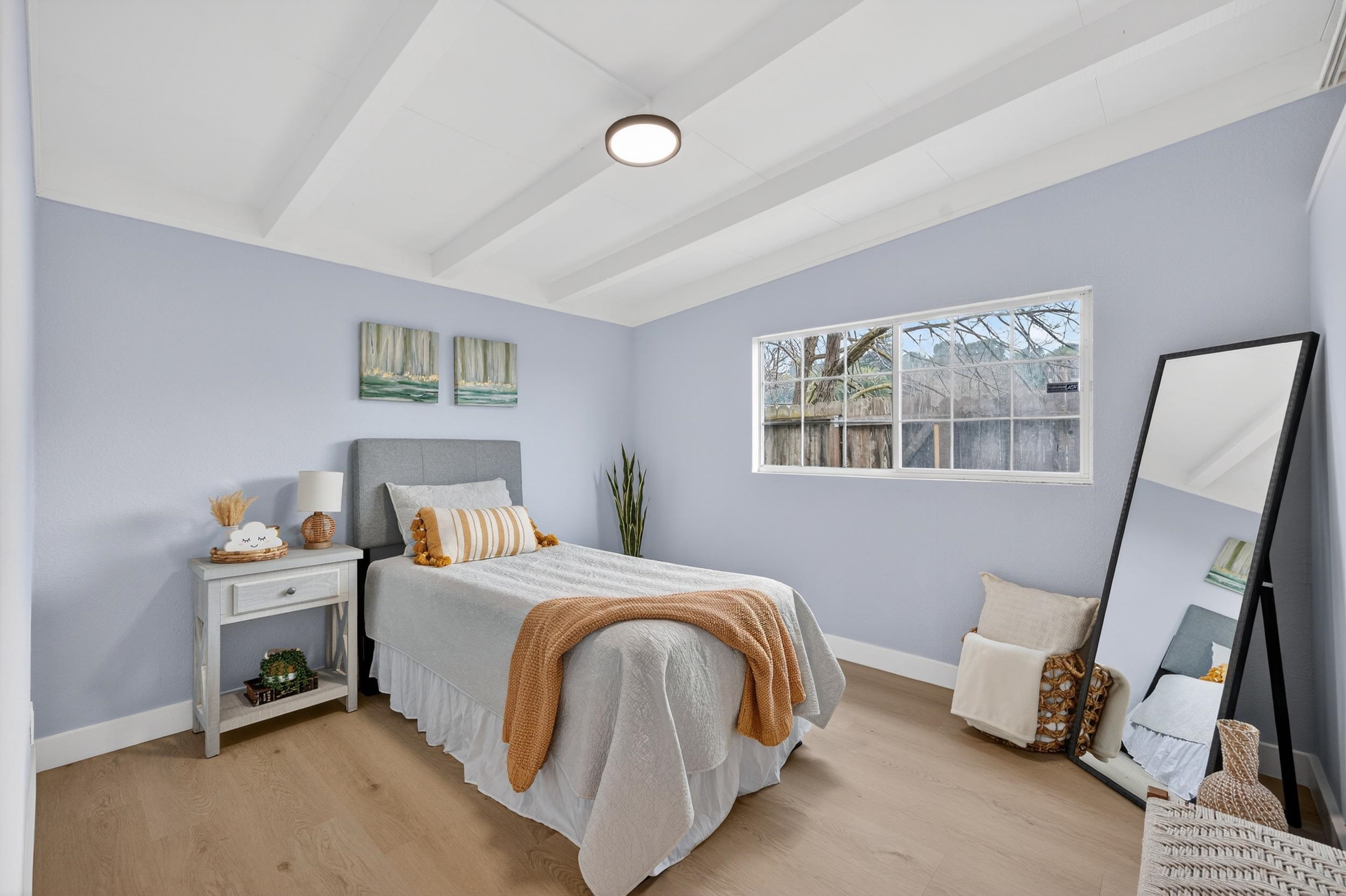 Detail Gallery Image 6 of 11 For 1241 Coronel Ave, Vallejo,  CA 94591 - 3 Beds | 2 Baths