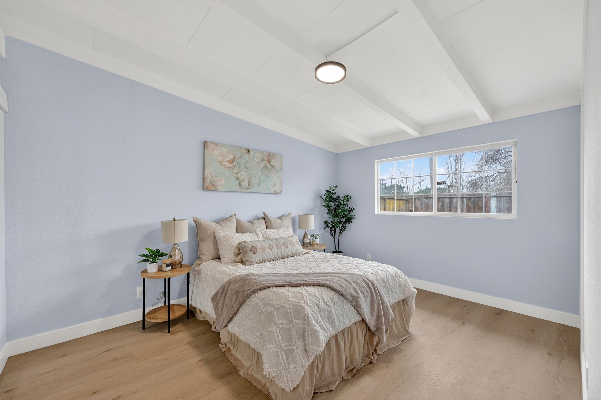 Detail Gallery Image 7 of 11 For 1241 Coronel Ave, Vallejo,  CA 94591 - 3 Beds | 2 Baths