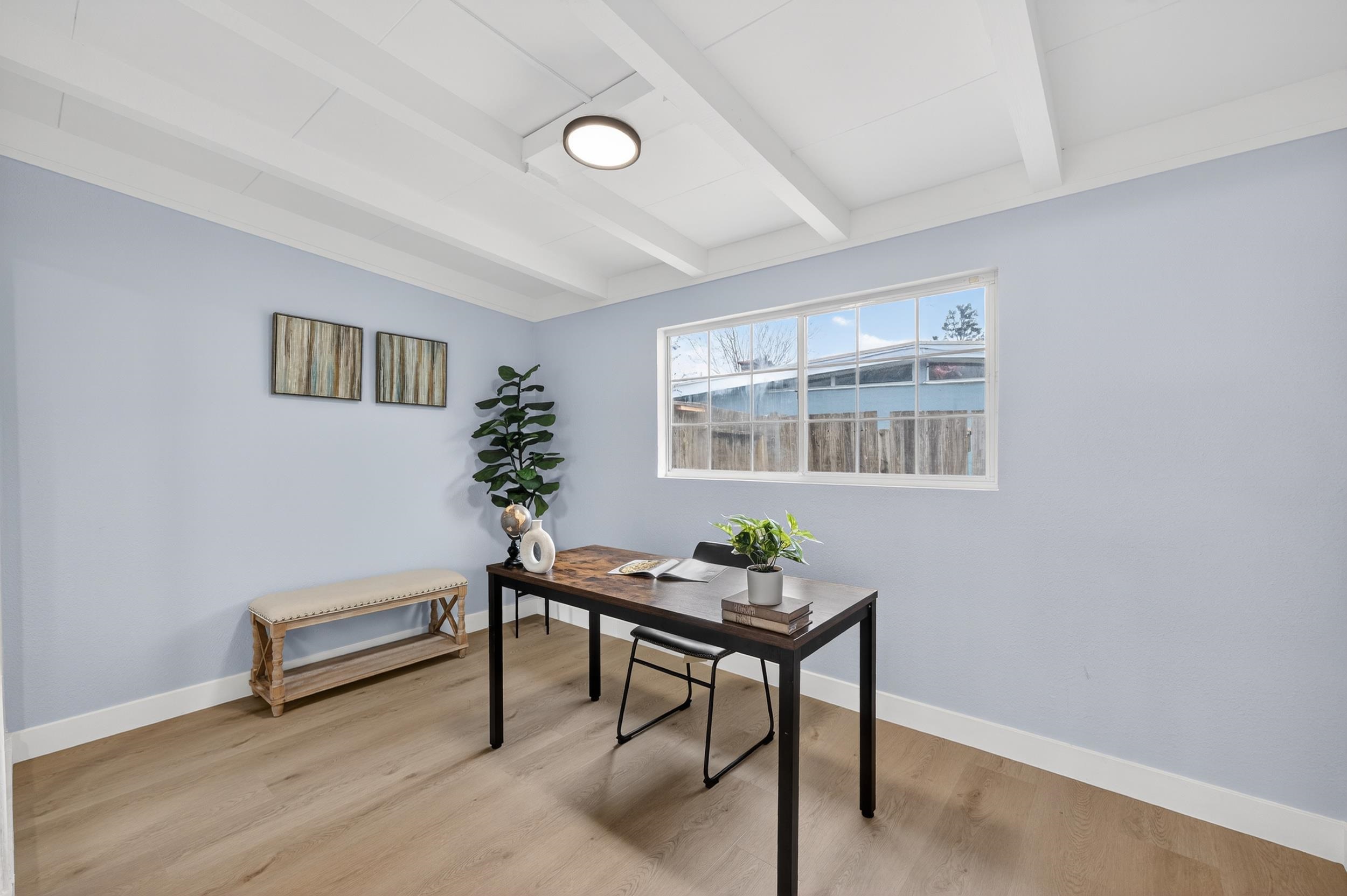 Detail Gallery Image 9 of 11 For 1241 Coronel Ave, Vallejo,  CA 94591 - 3 Beds | 2 Baths