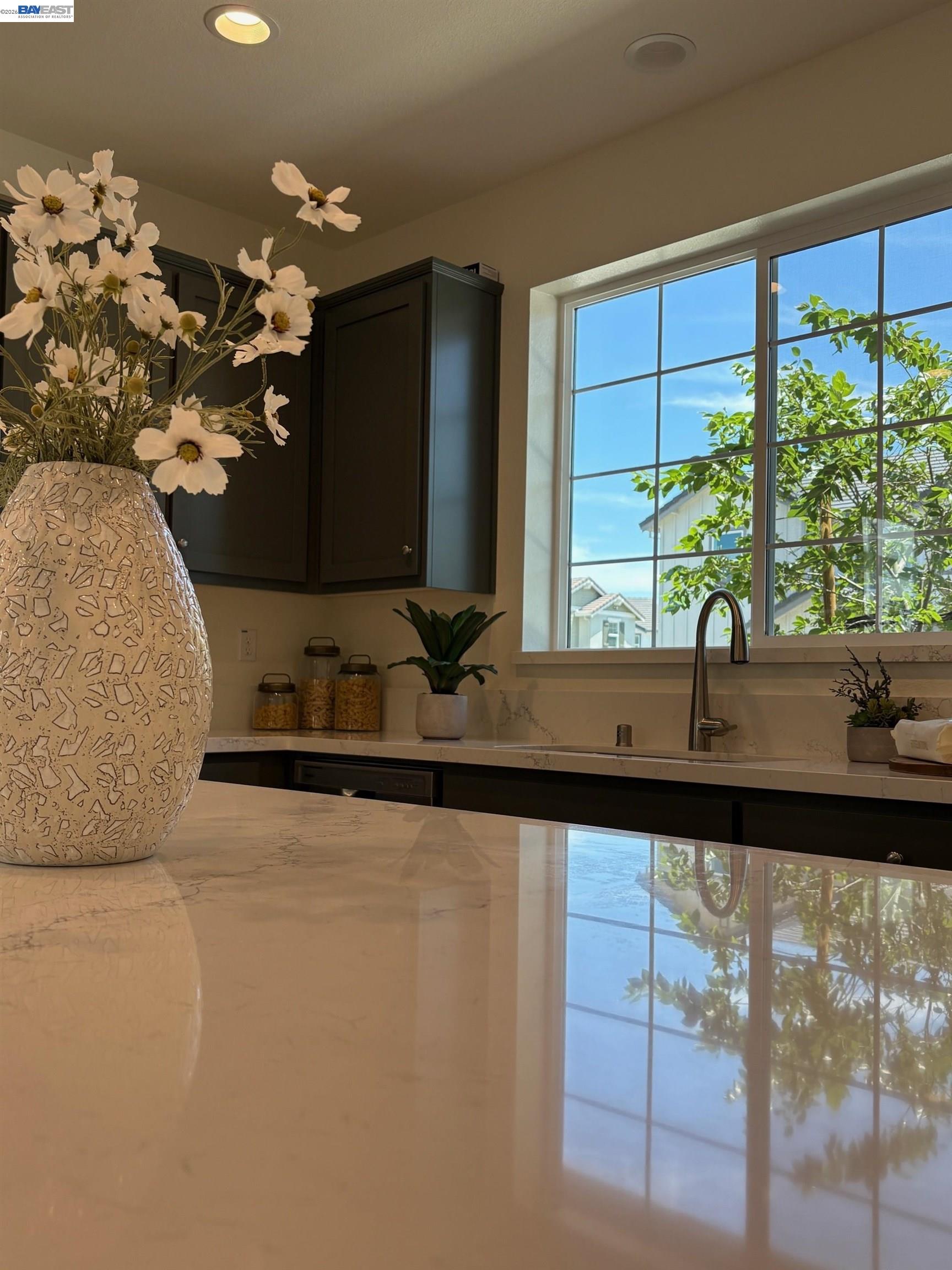 1476 Monument Ln, Fairfield CA 94533 — photo 8