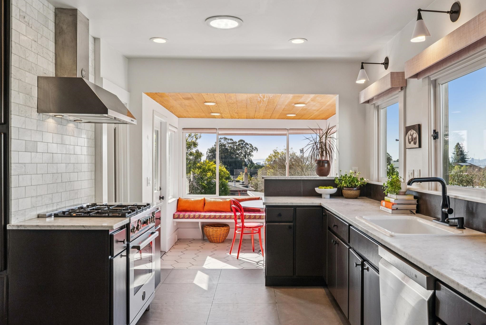 Front Image Thumbnail for EB41122224