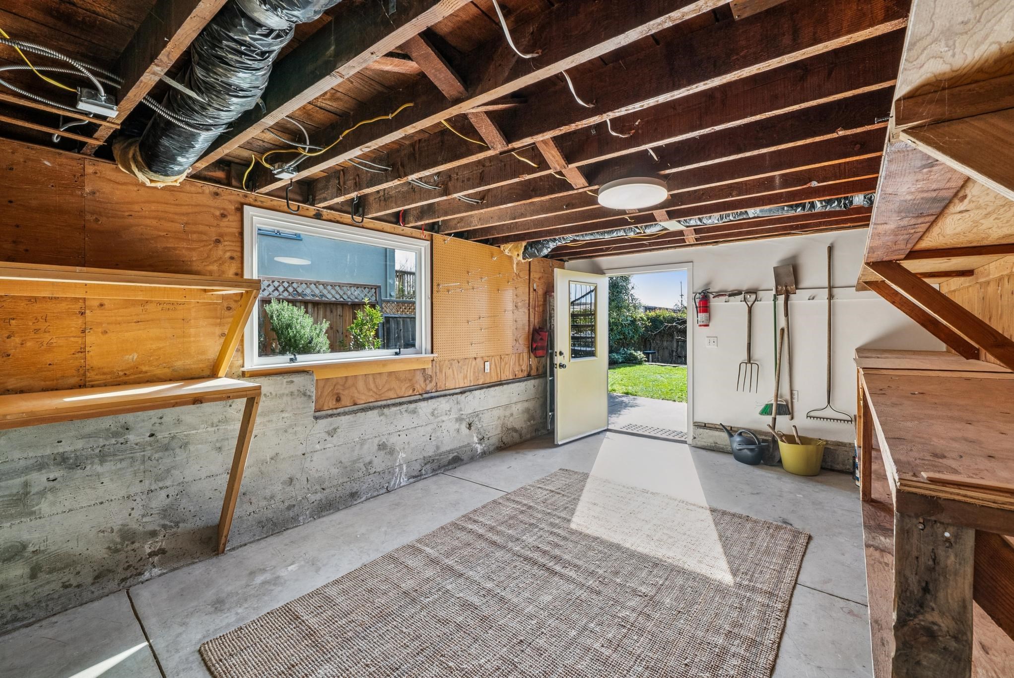 Detail Gallery Image 29 of 42 For 1546 Beverly Pl, Berkeley,  CA 94706 - 3 Beds | 1 Baths