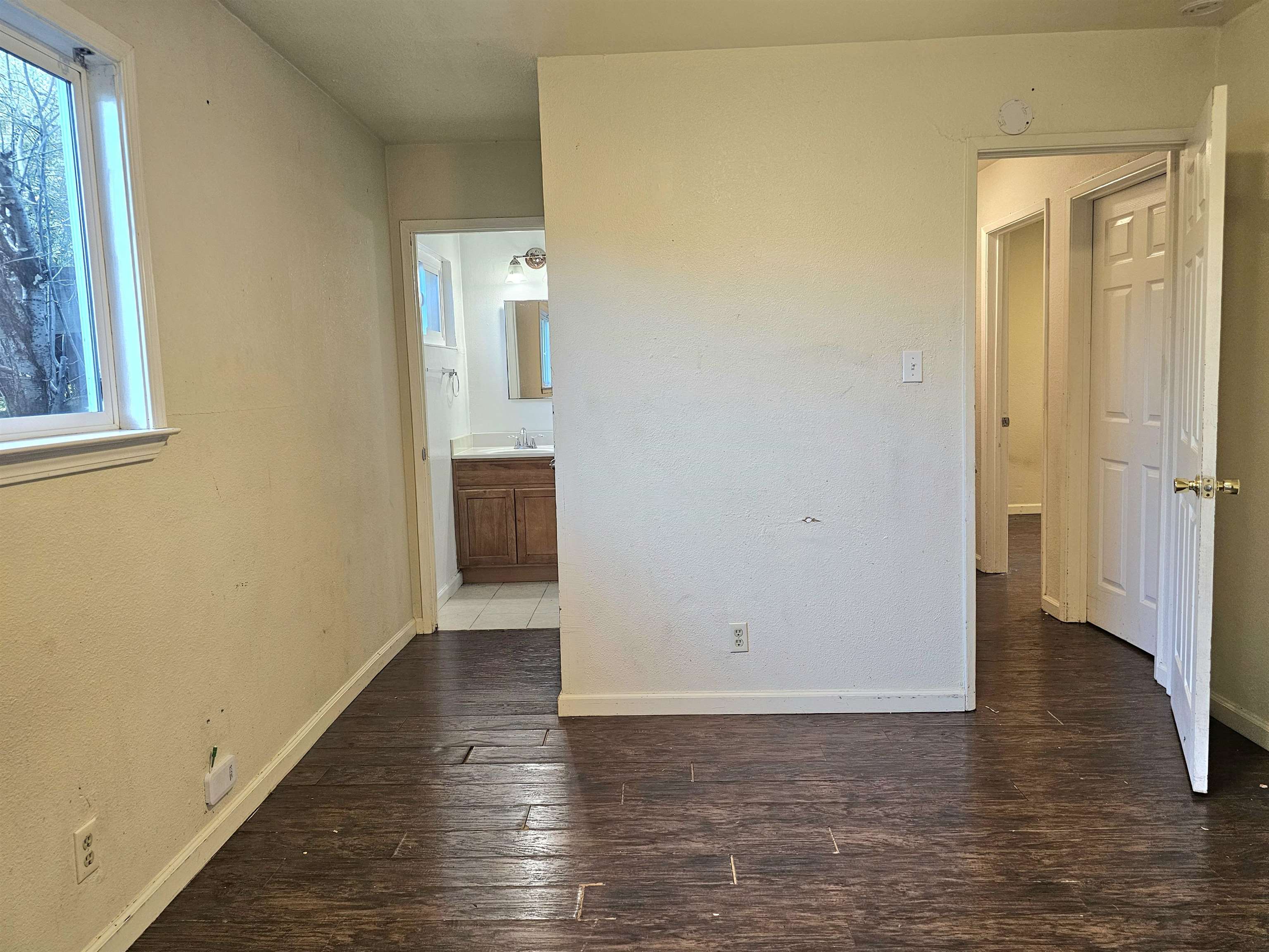 Detail Gallery Image 25 of 29 For 2443 Grande Vista Ave, Oakland,  CA 94601 - – Beds | – Baths