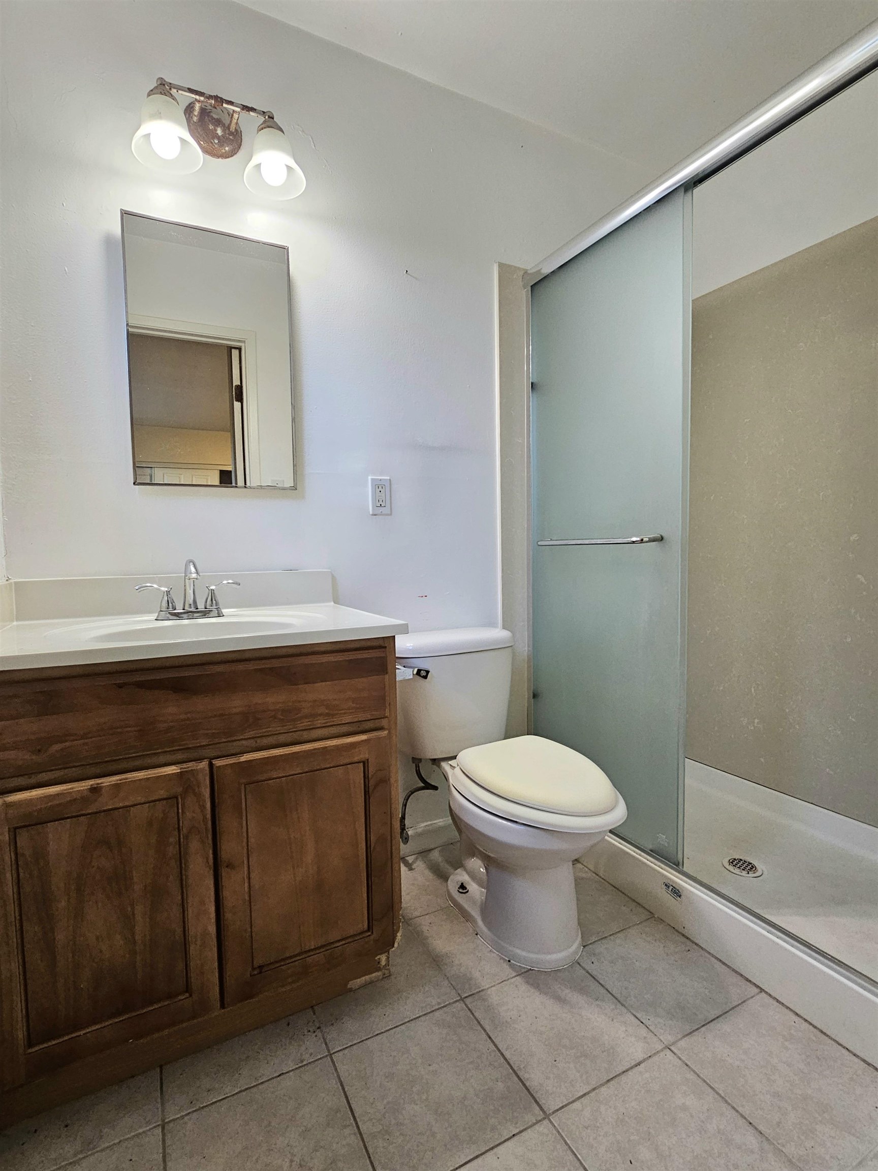 Detail Gallery Image 26 of 29 For 2443 Grande Vista Ave, Oakland,  CA 94601 - – Beds | – Baths