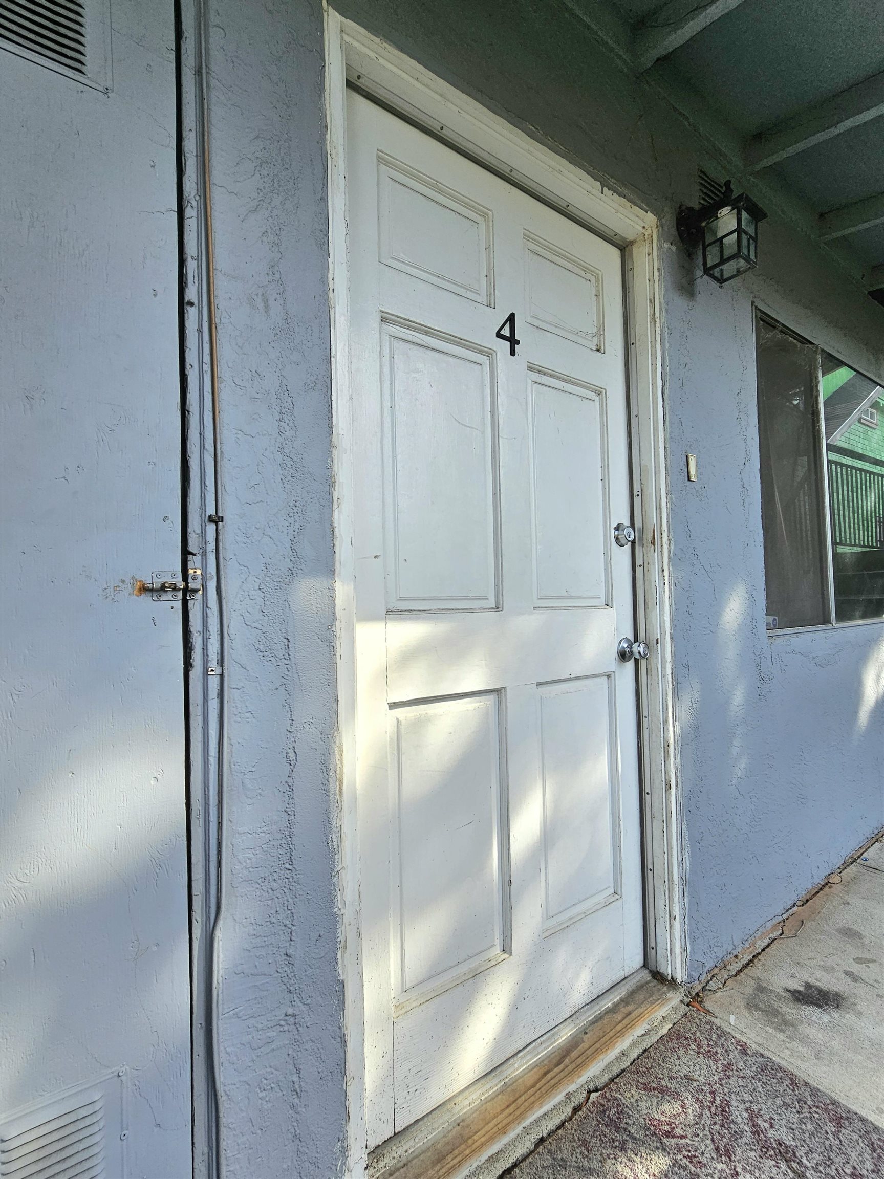 Detail Gallery Image 6 of 29 For 2443 Grande Vista Ave, Oakland,  CA 94601 - – Beds | – Baths