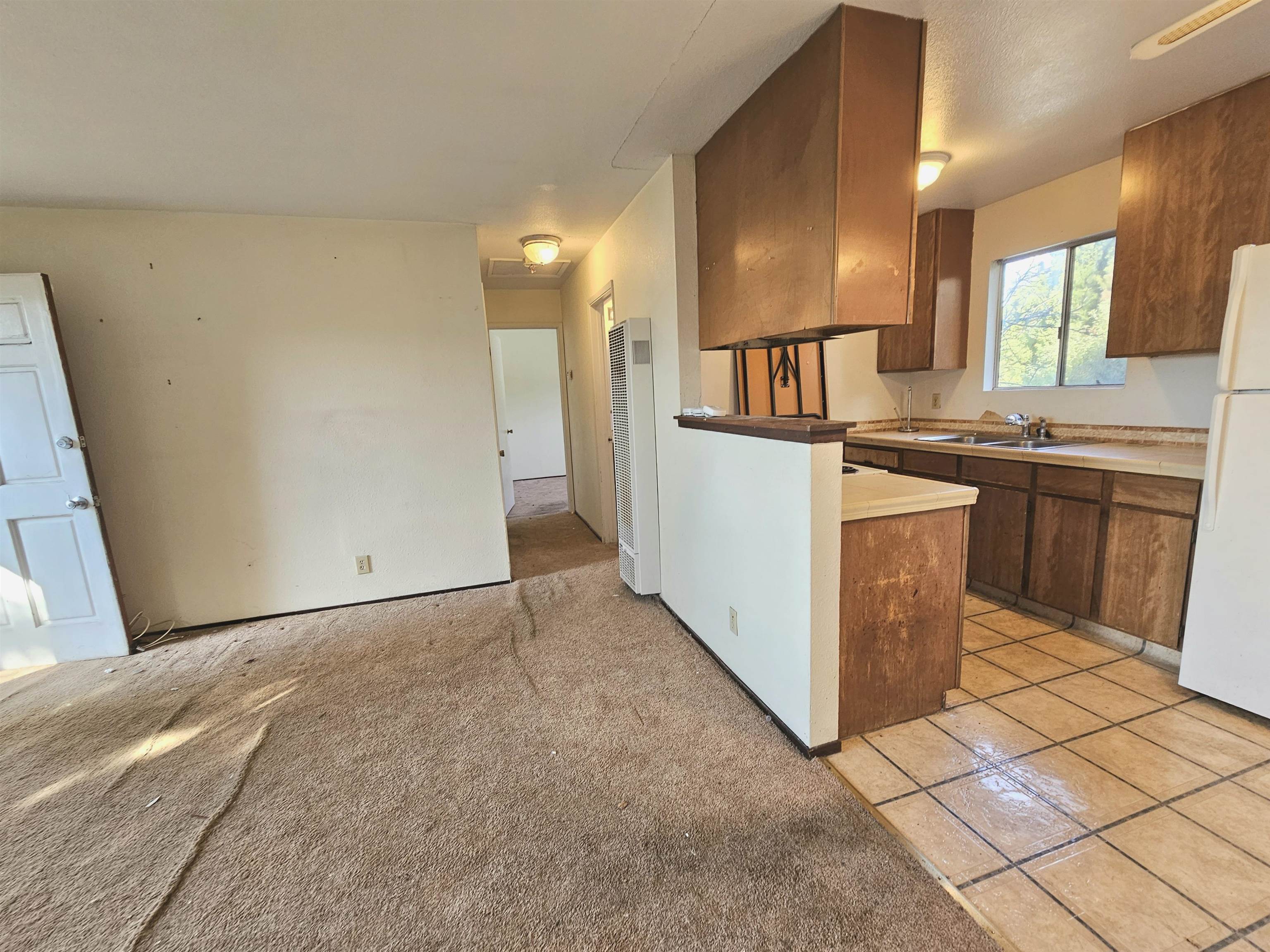 Detail Gallery Image 8 of 29 For 2443 Grande Vista Ave, Oakland,  CA 94601 - – Beds | – Baths