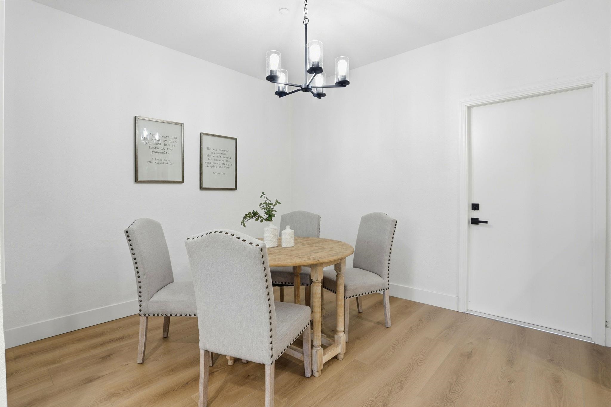 Detail Gallery Image 11 of 28 For 601 Arcadia Ter #102,  Sunnyvale,  CA 94085 - 1 Beds | 1 Baths