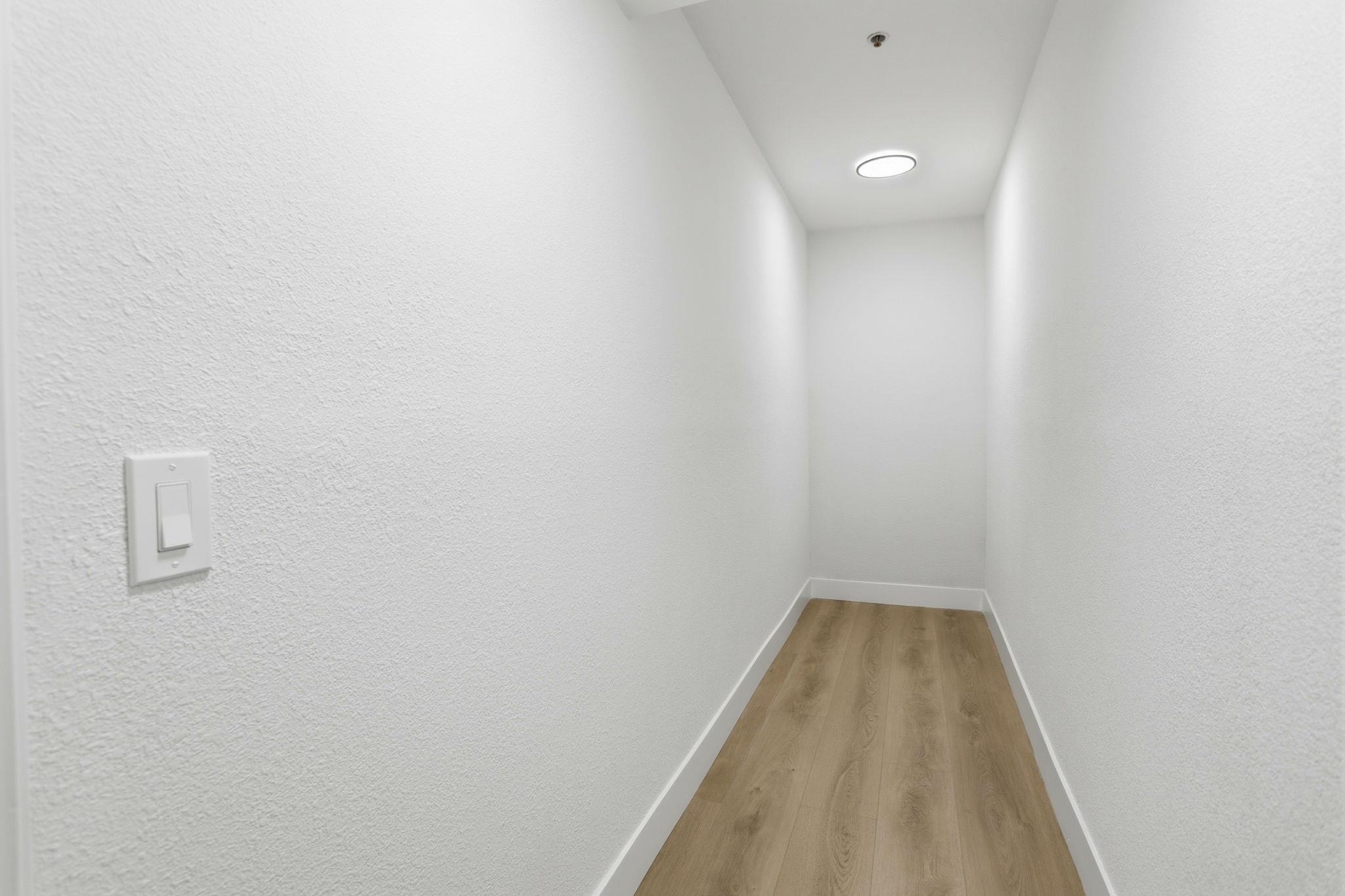 Detail Gallery Image 22 of 28 For 601 Arcadia Ter #102,  Sunnyvale,  CA 94085 - 1 Beds | 1 Baths