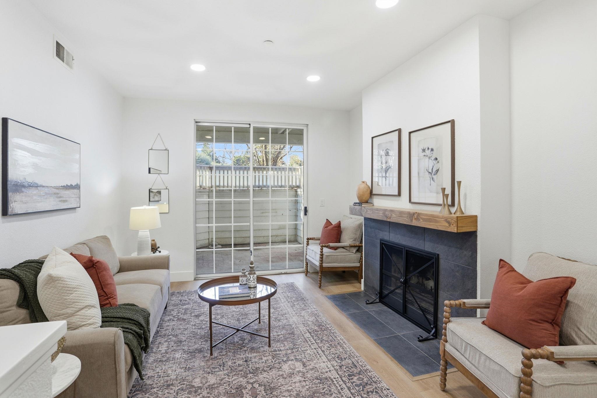 Detail Gallery Image 4 of 28 For 601 Arcadia Ter #102,  Sunnyvale,  CA 94085 - 1 Beds | 1 Baths