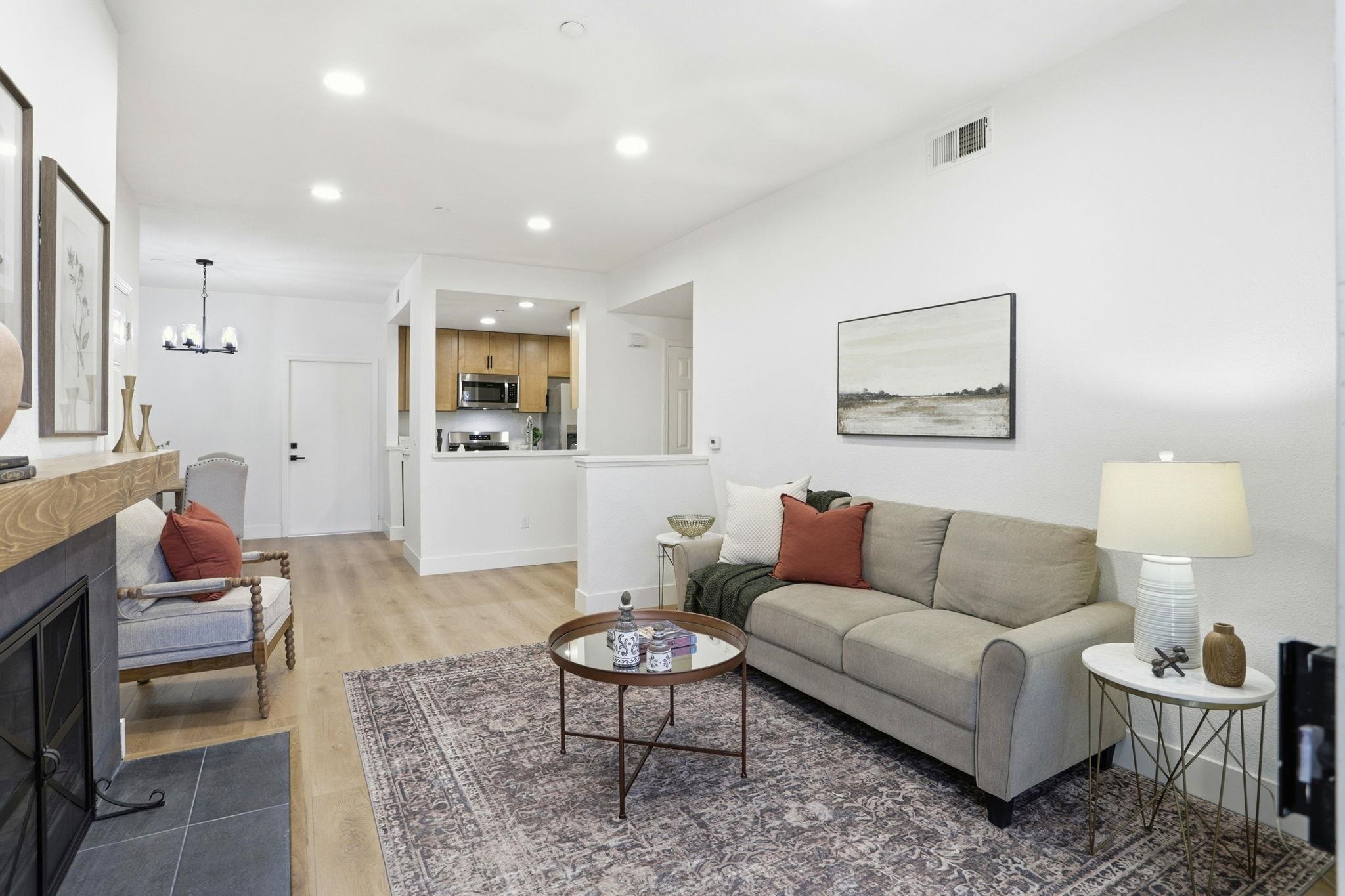 Detail Gallery Image 5 of 28 For 601 Arcadia Ter #102,  Sunnyvale,  CA 94085 - 1 Beds | 1 Baths