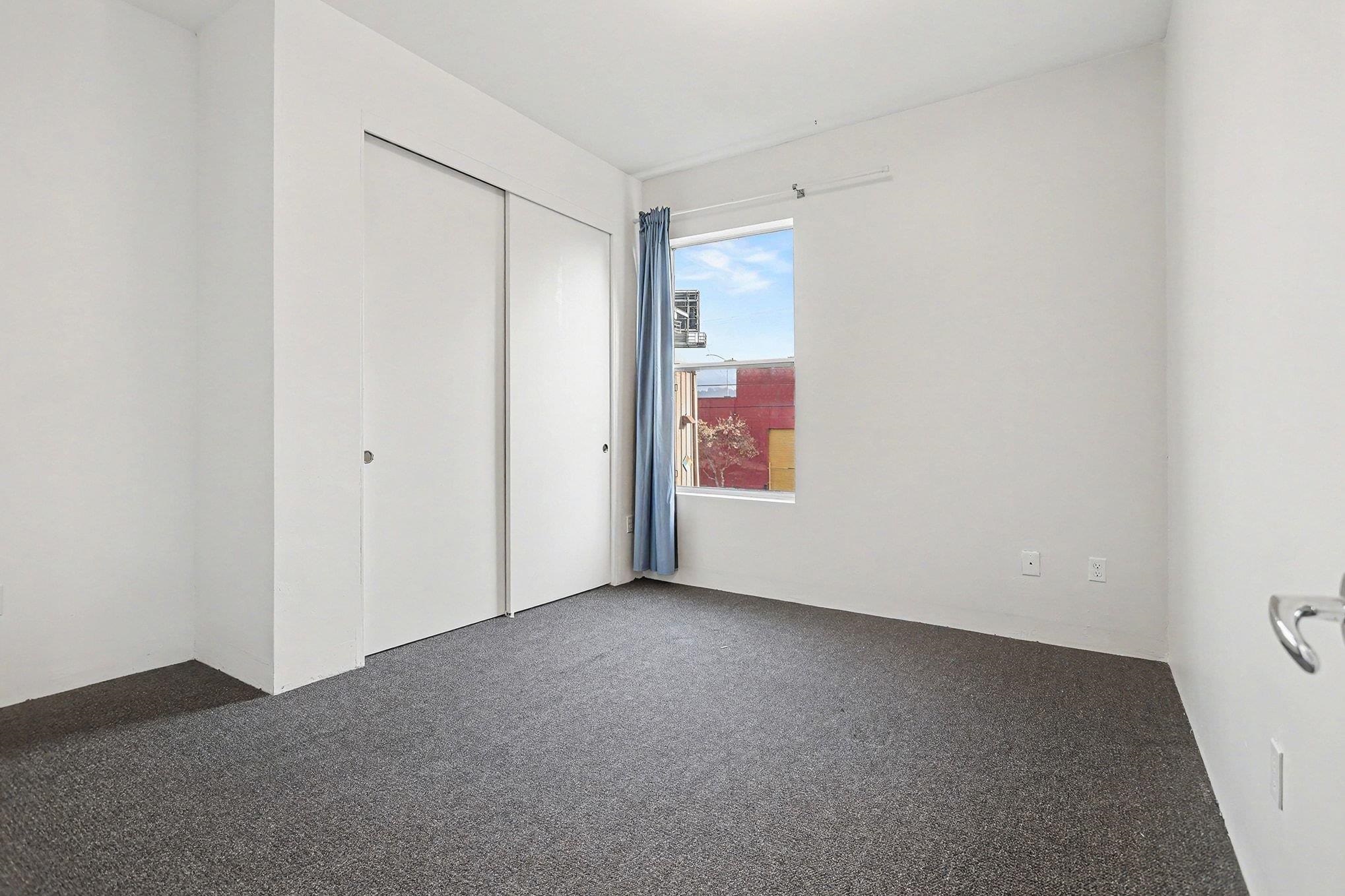 Detail Gallery Image 24 of 29 For 3425 Louise Street, Oakland,  CA 94608-4123 - 3 Beds | 3 Baths