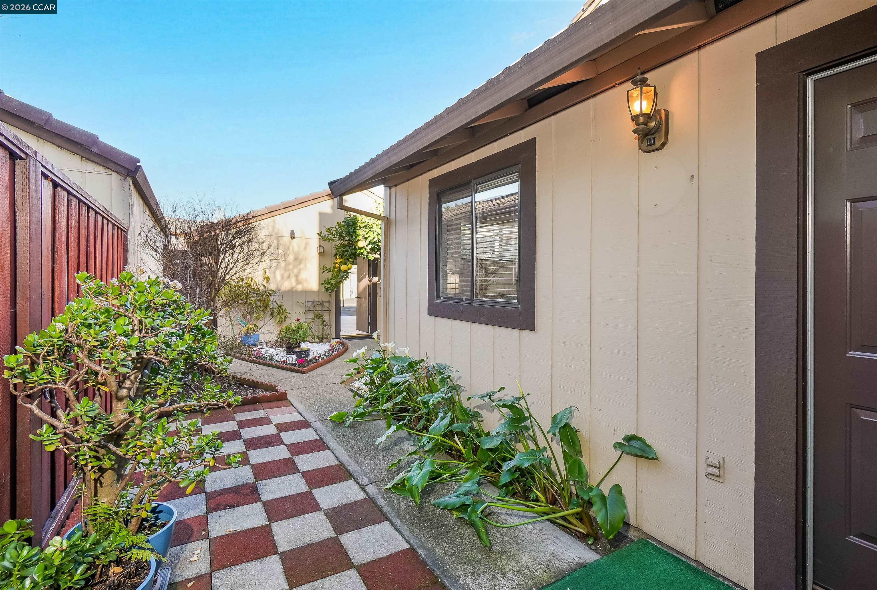 Photo #30: 41122236 Listing: Photo #30