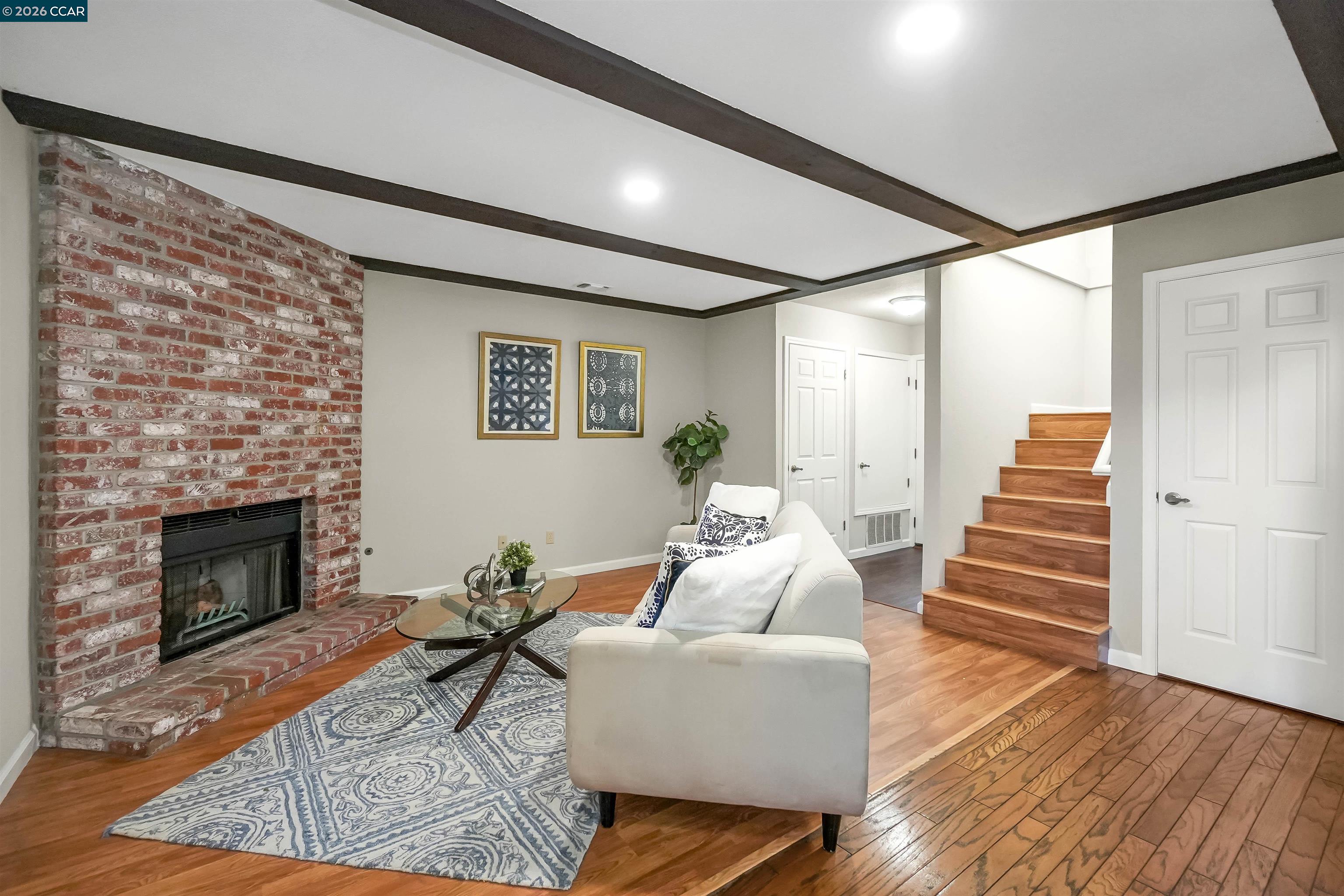 Photo #7: 41122236 Listing: Photo #7