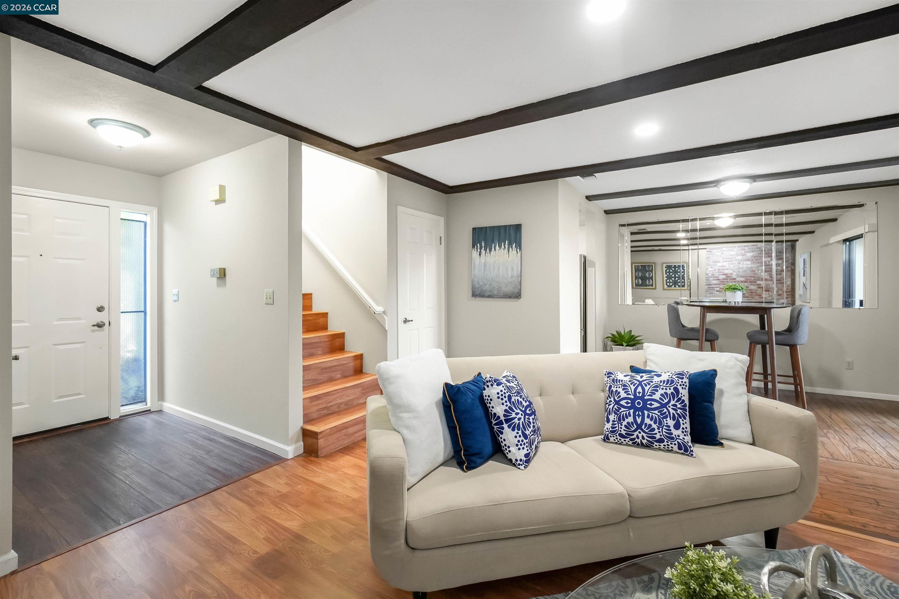 Photo #9: 41122236 Listing: Photo #9