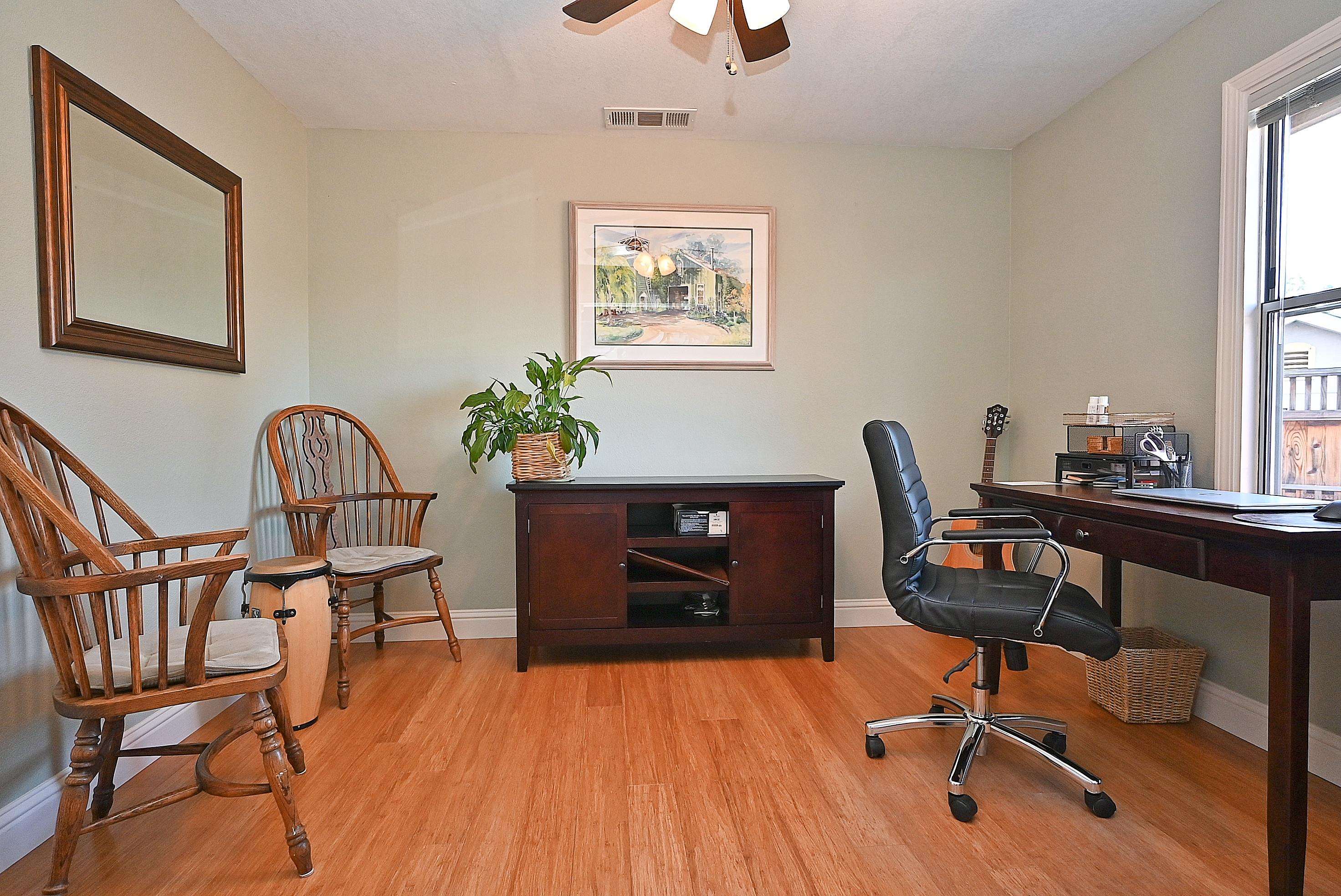 Detail Gallery Image 18 of 36 For 1215 S Livermore Avenue, Livermore,  CA 94550 - 3 Beds | 2 Baths