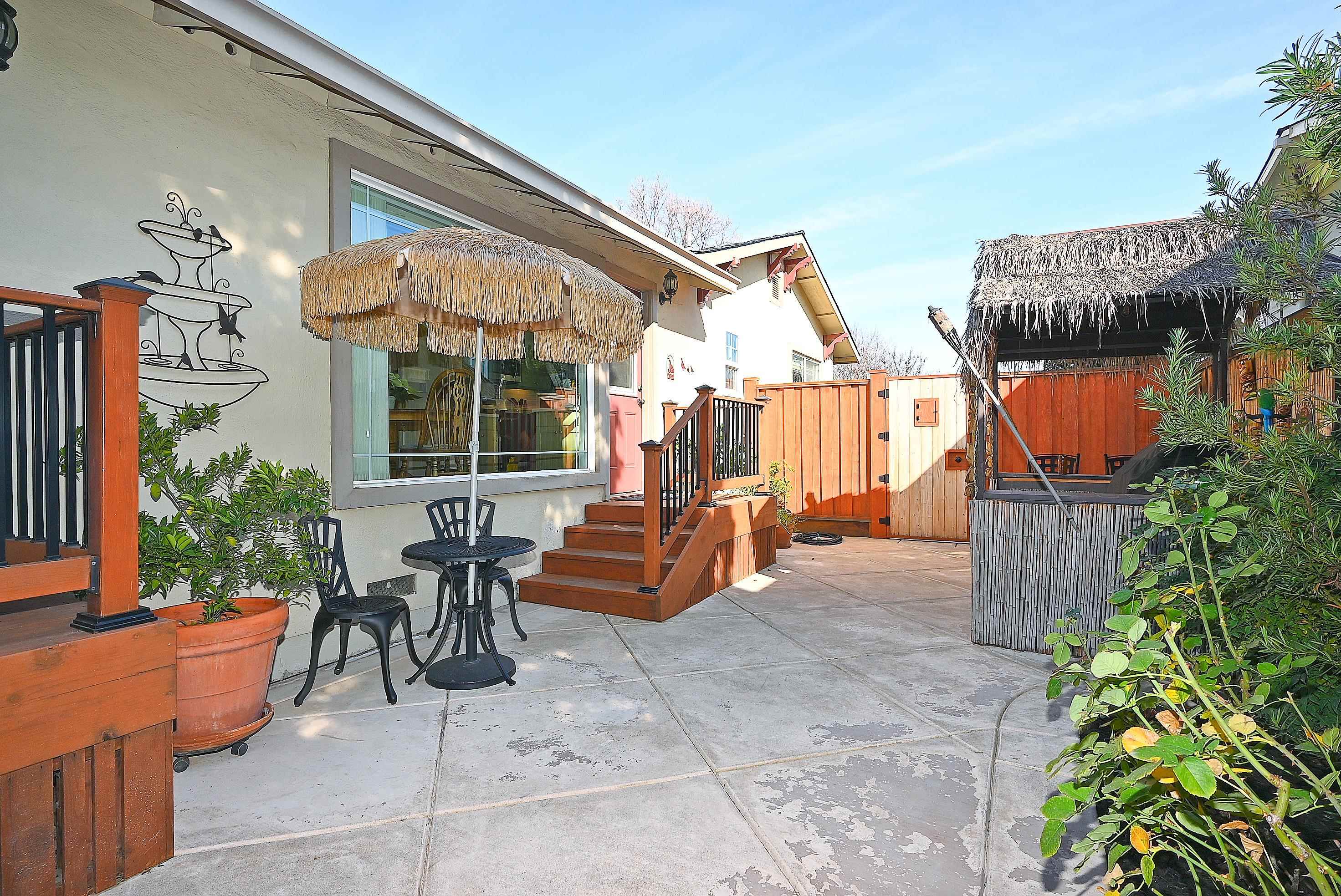 Detail Gallery Image 21 of 36 For 1215 S Livermore Avenue, Livermore,  CA 94550 - 3 Beds | 2 Baths