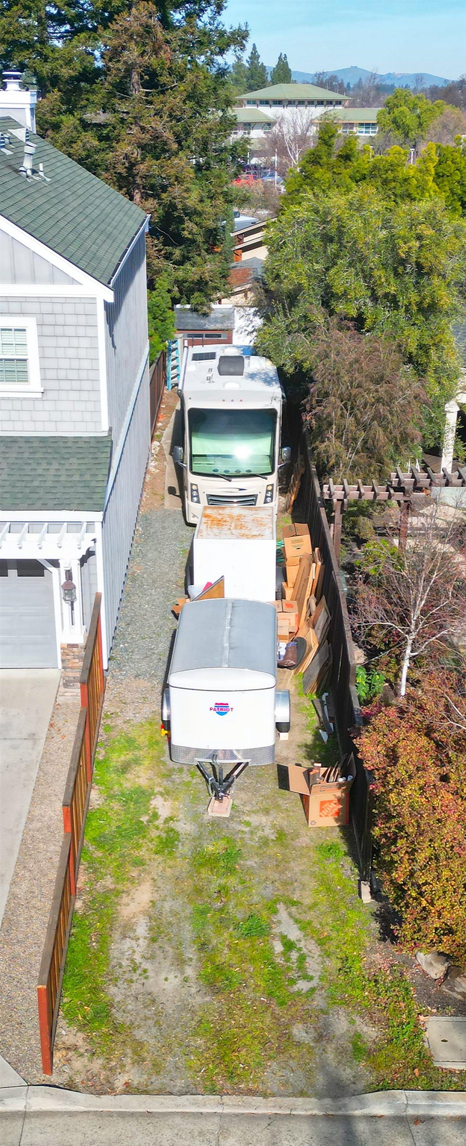 Detail Gallery Image 32 of 36 For 1215 S Livermore Avenue, Livermore,  CA 94550 - 3 Beds | 2 Baths