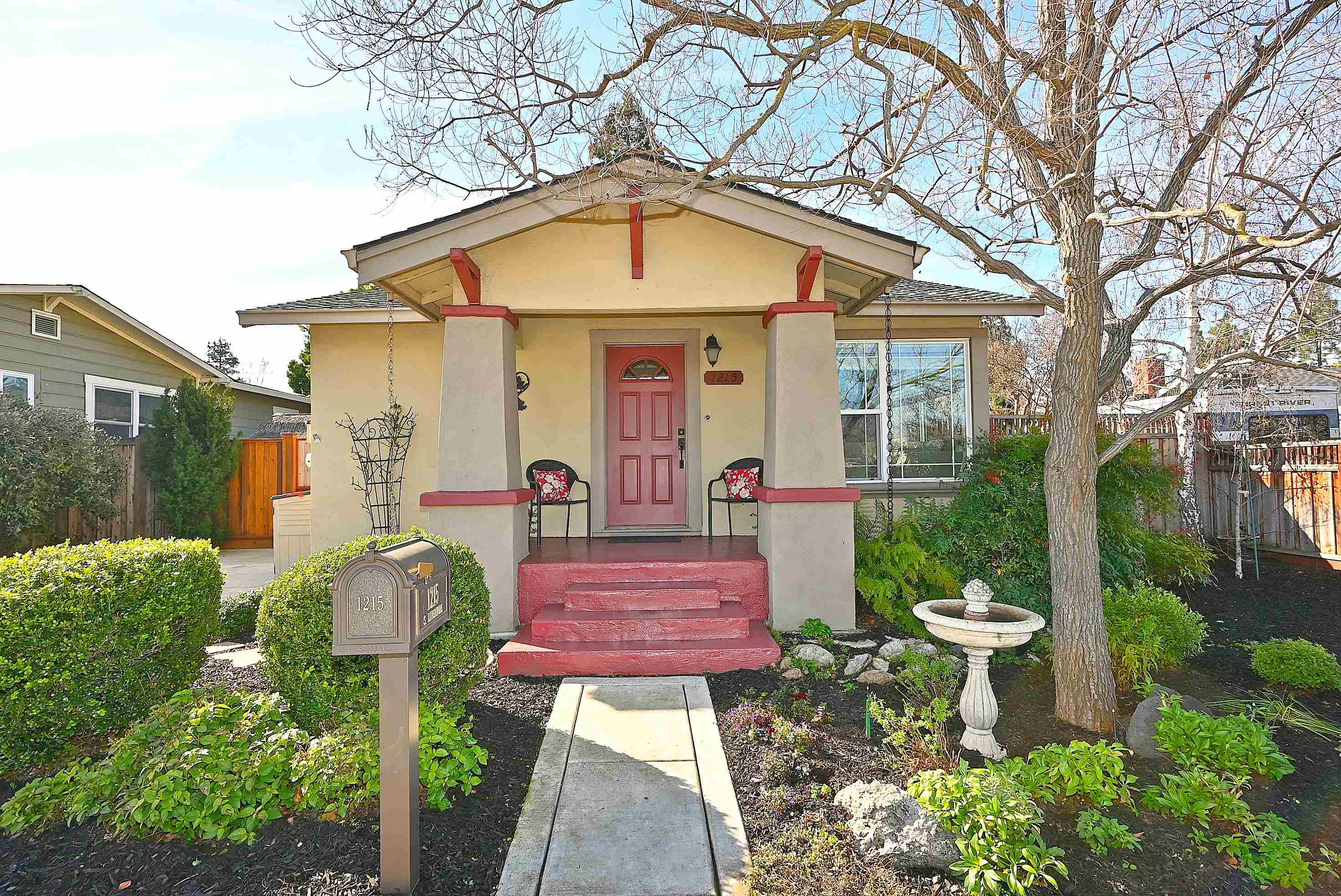 Detail Gallery Image 5 of 36 For 1215 S Livermore Avenue, Livermore,  CA 94550 - 3 Beds | 2 Baths