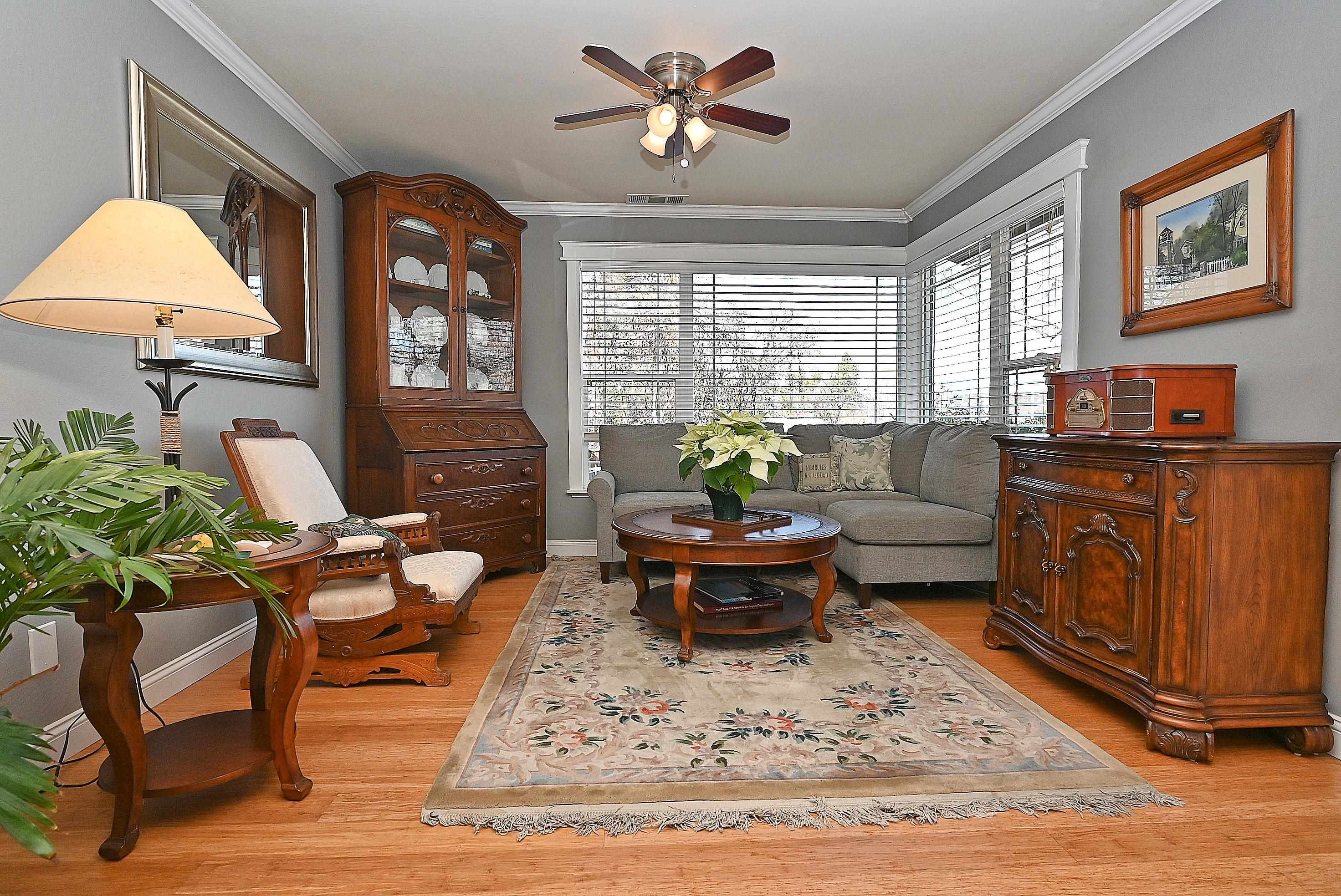 Detail Gallery Image 7 of 36 For 1215 S Livermore Avenue, Livermore,  CA 94550 - 3 Beds | 2 Baths