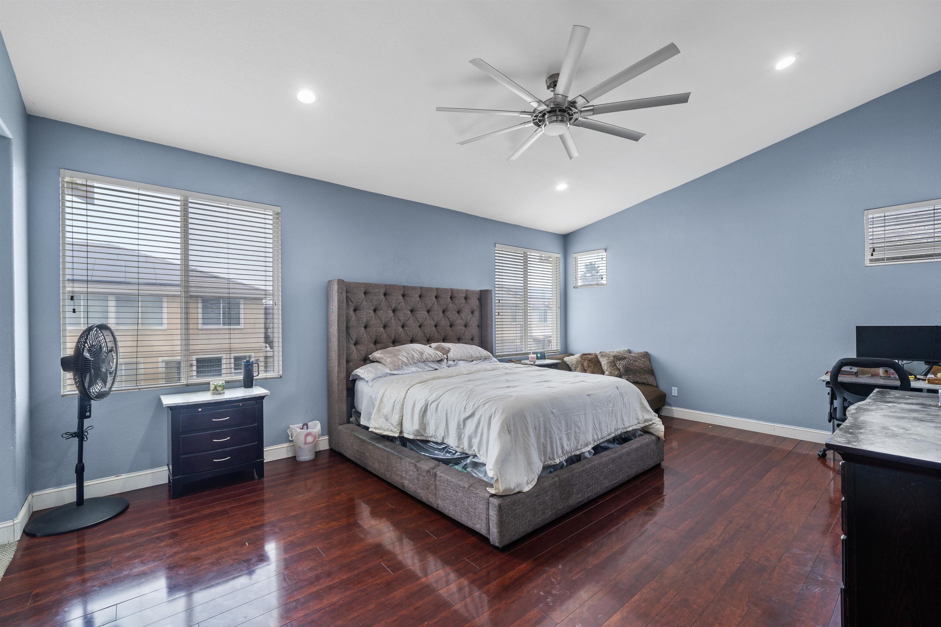 Detail Gallery Image 14 of 25 For 3768 Massimo Cir, Stockton,  CA 95212 - 5 Beds | 4 Baths