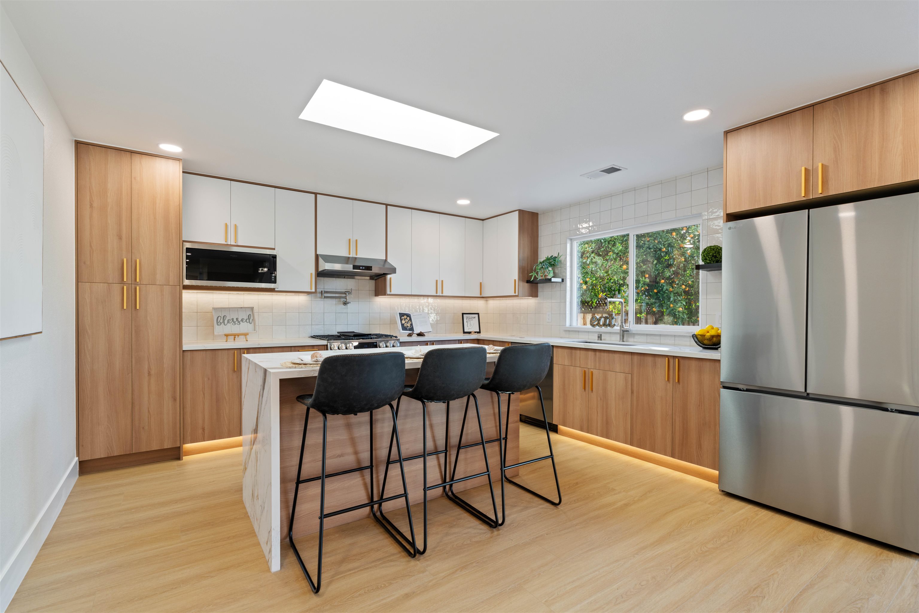 Detail Gallery Image 12 of 46 For 46805 Bradley St, Fremont,  CA 94539 - 5 Beds | 3/1 Baths