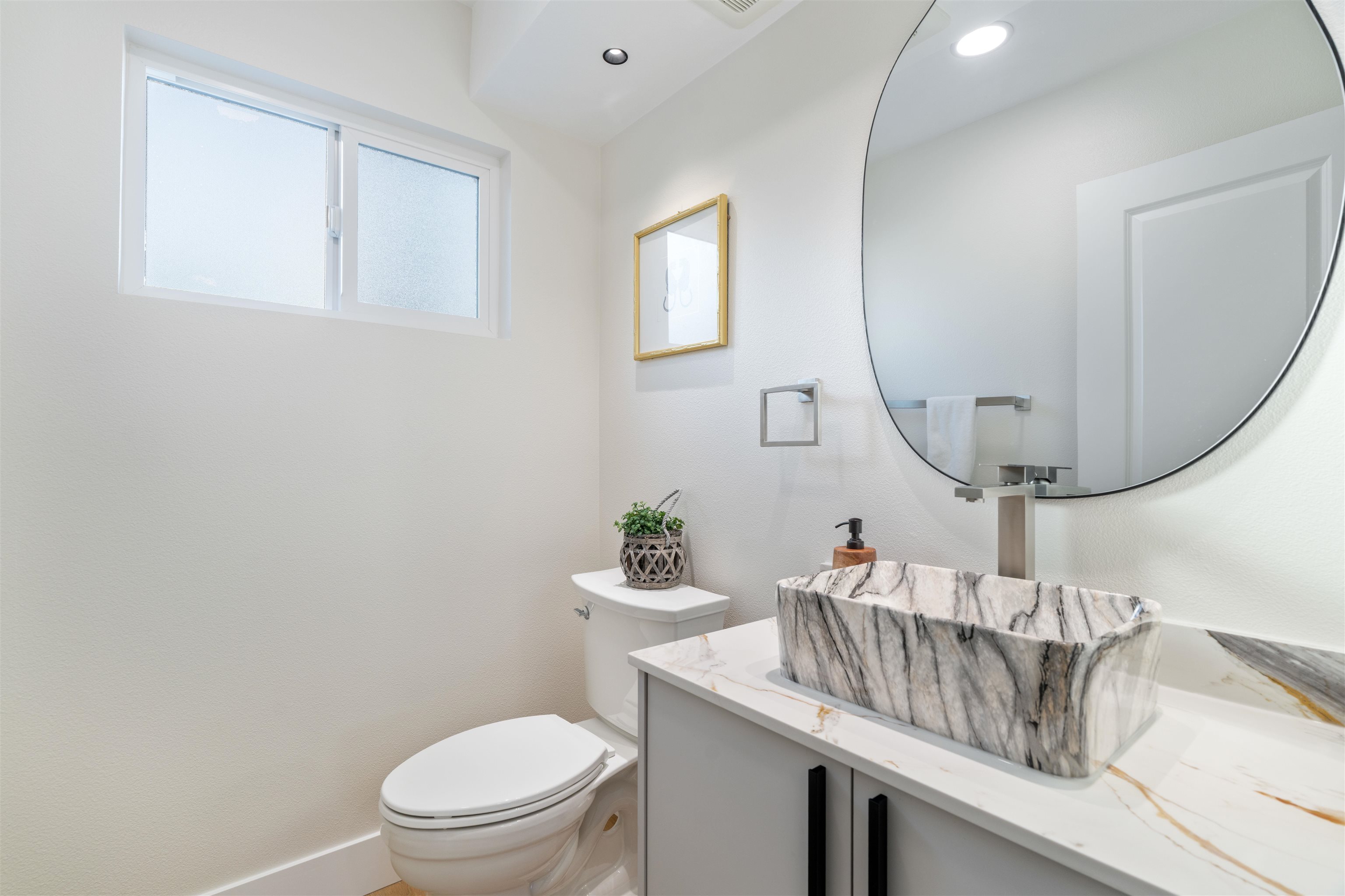 Detail Gallery Image 15 of 46 For 46805 Bradley St, Fremont,  CA 94539 - 5 Beds | 3/1 Baths