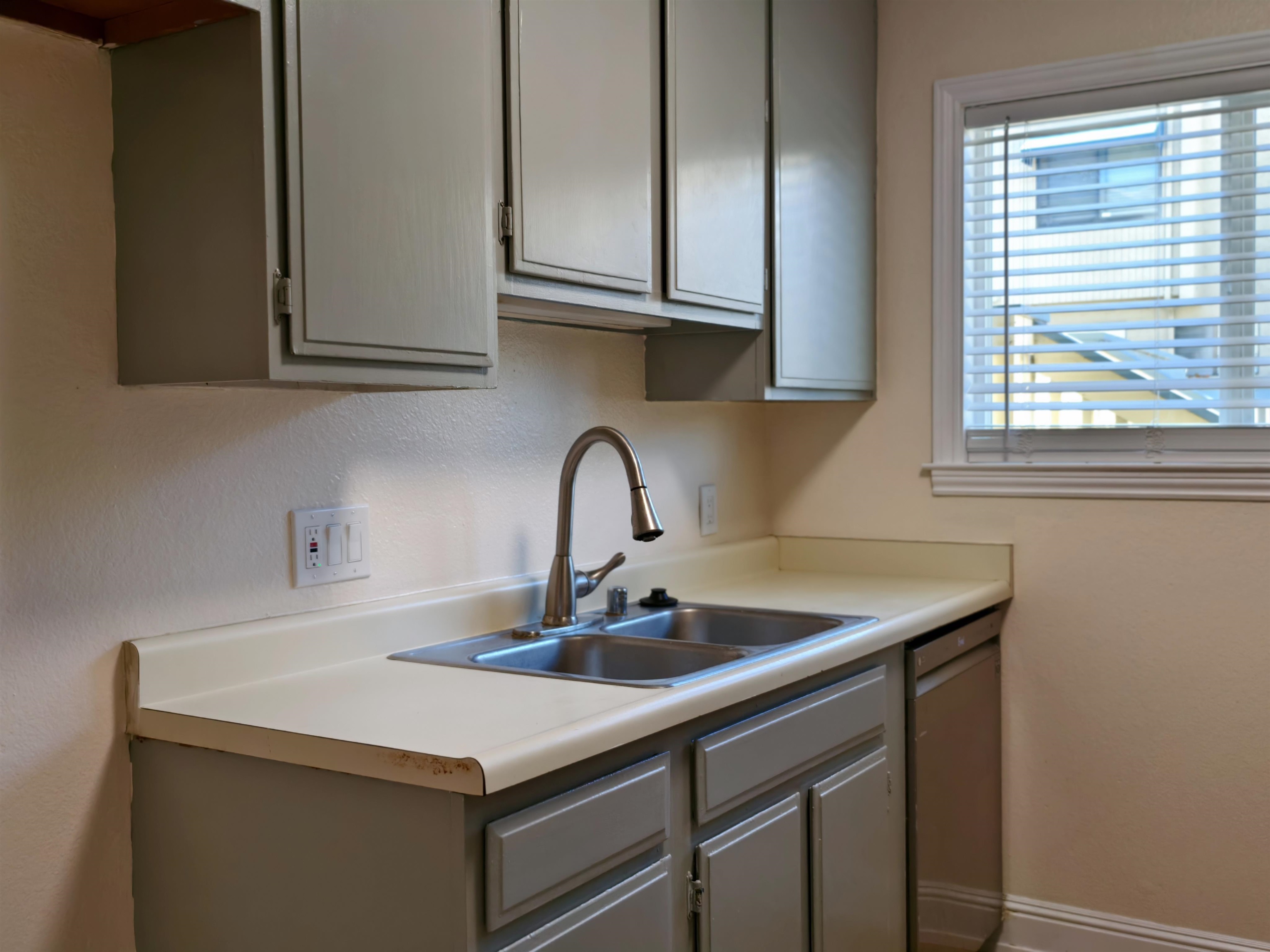 Photo #7: 41122242 Listing: Photo #7