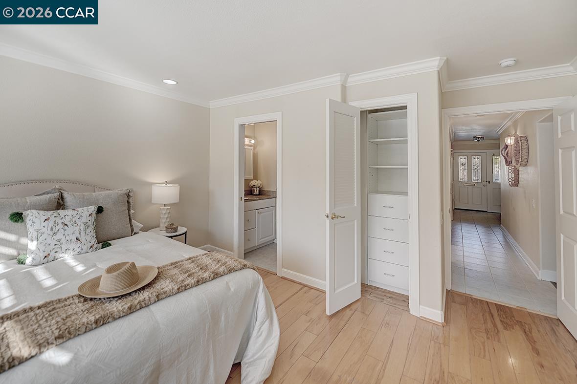 Photo #23: 41122243 Listing: Photo #23