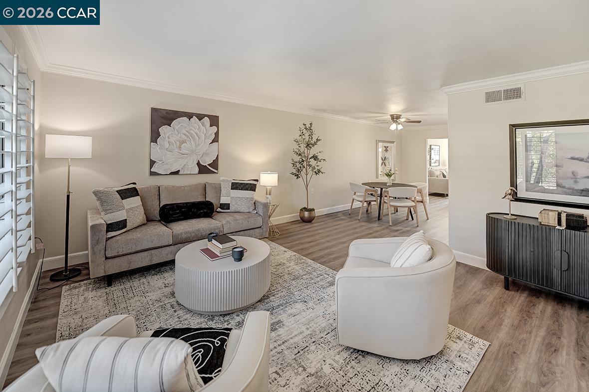 Photo #10: 41122243 Listing: Photo #10