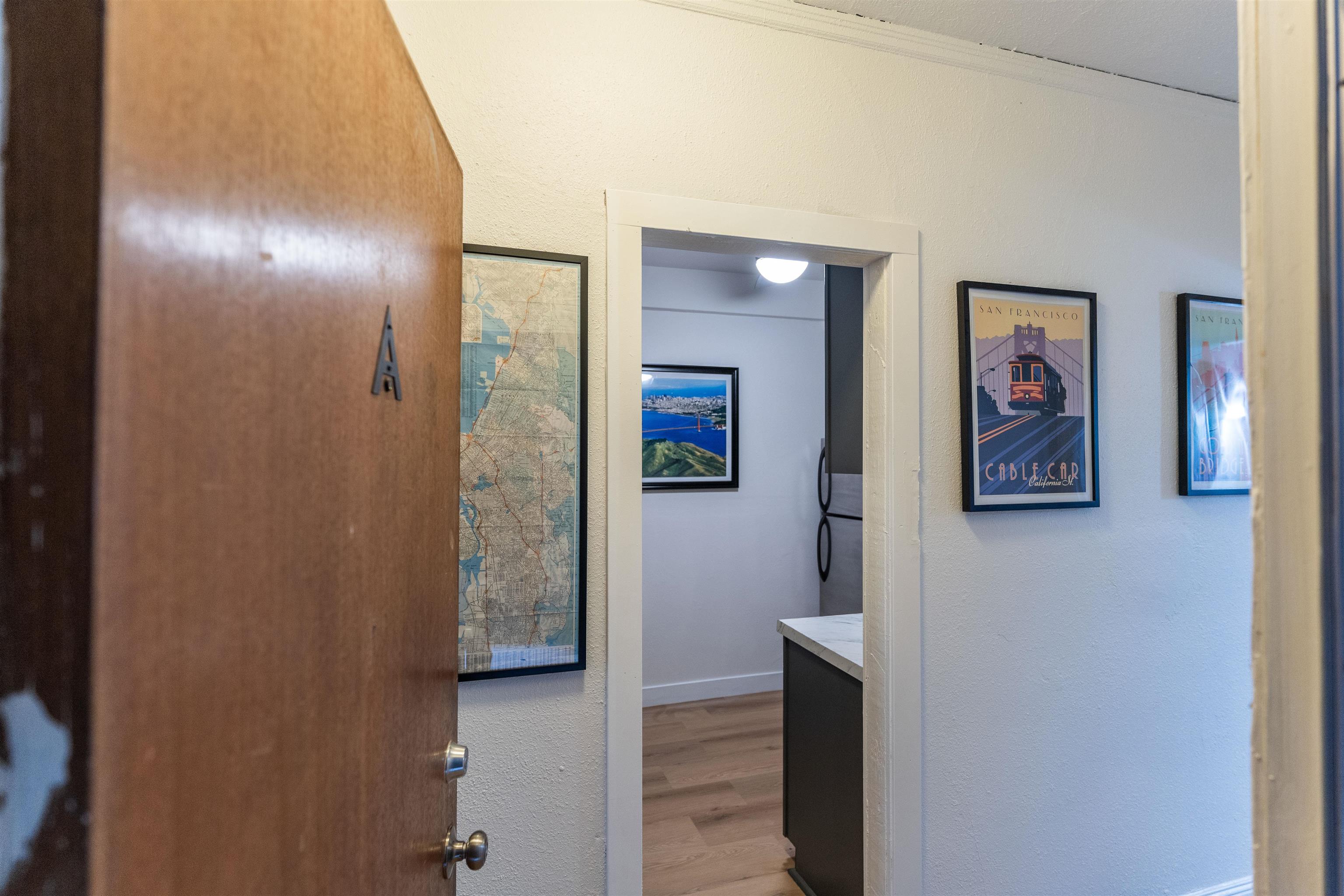 Detail Gallery Image 6 of 47 For 2238 7th, Berkeley,  CA 94710 - – Beds | – Baths