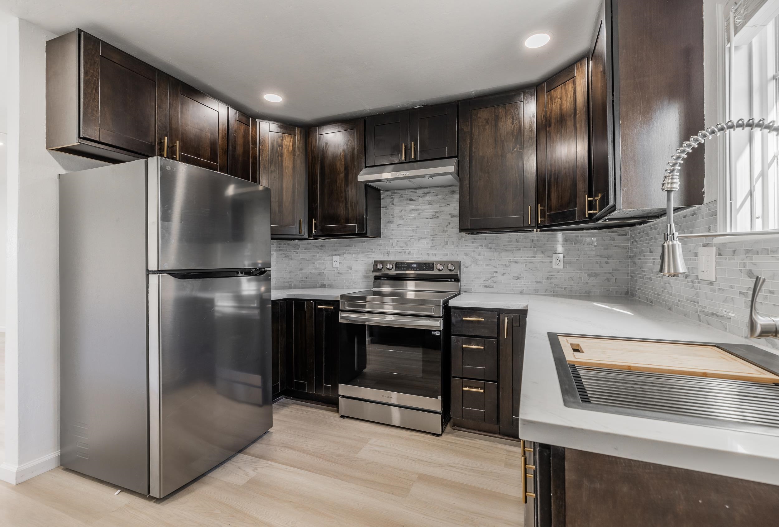 Photo #6: 41122247 Listing: Photo #6